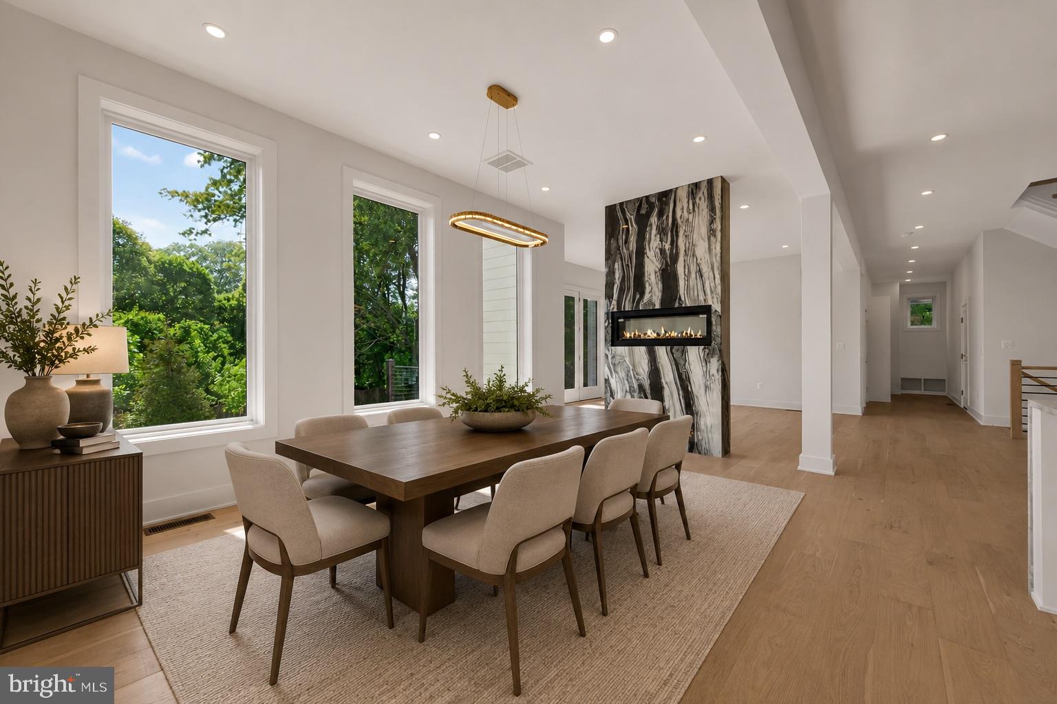 VIENNA WOODS - Residential