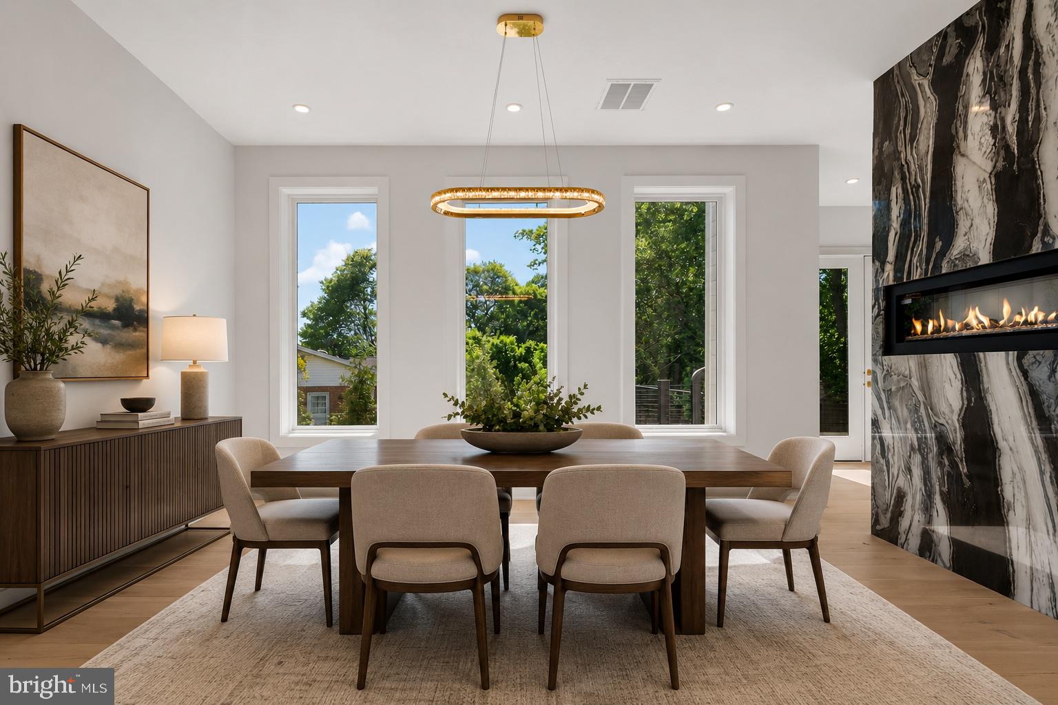 VIENNA WOODS - Residential