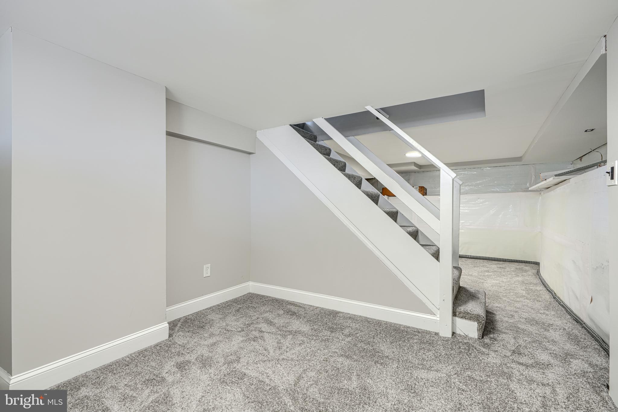 ROSEDALE - Residential