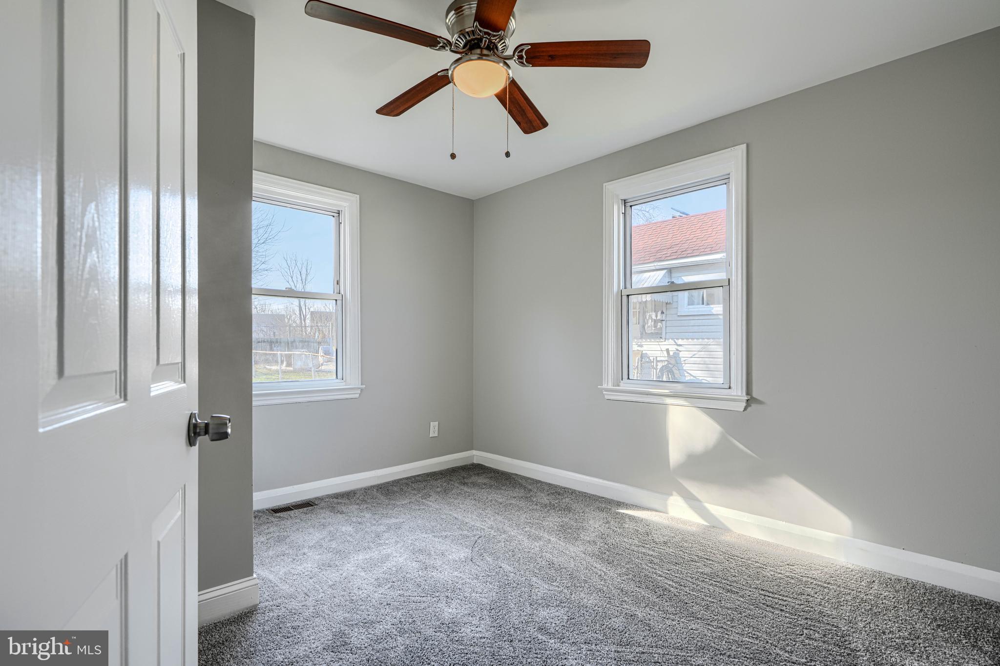 ROSEDALE - Residential