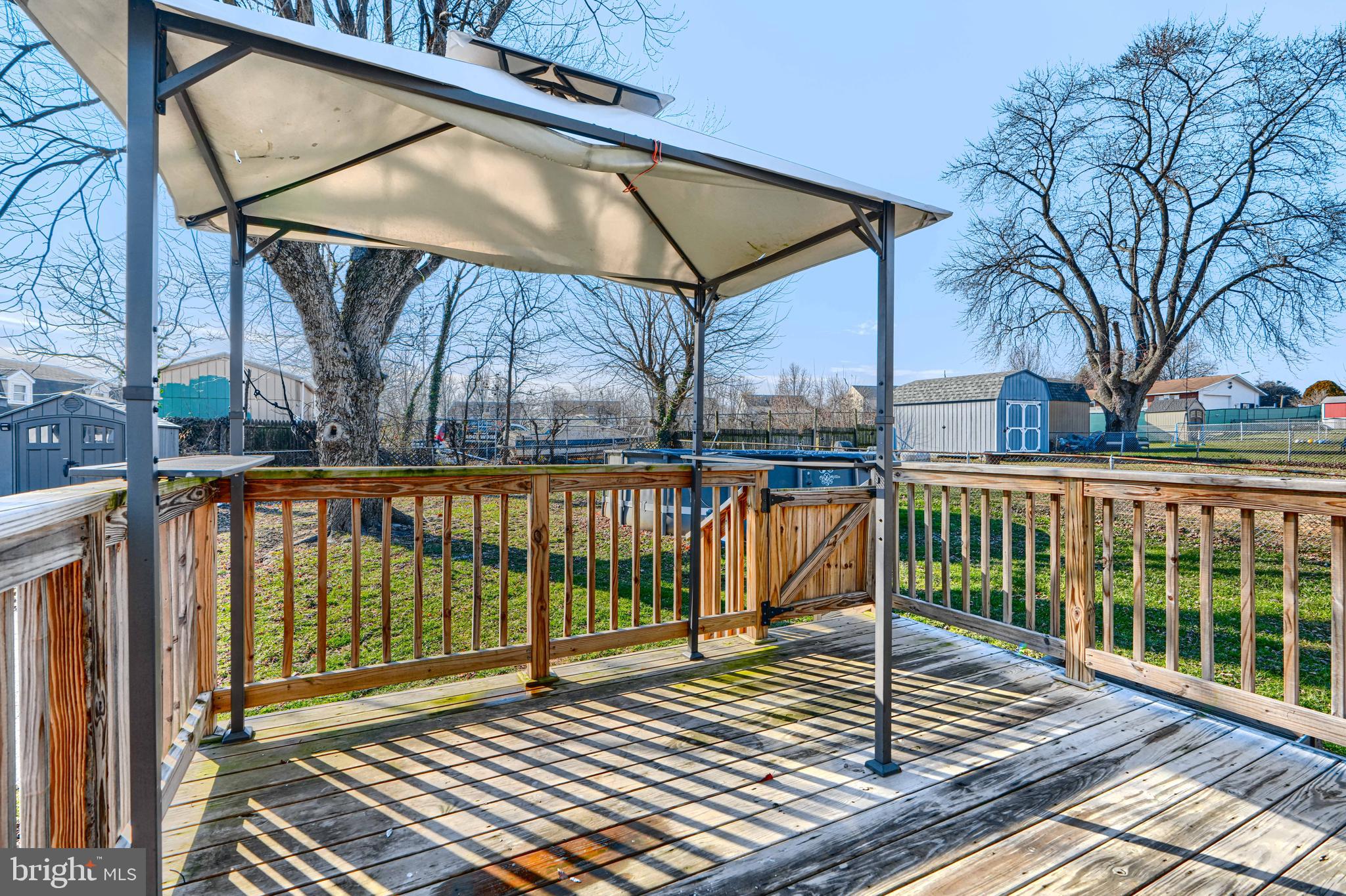 ROSEDALE - Residential