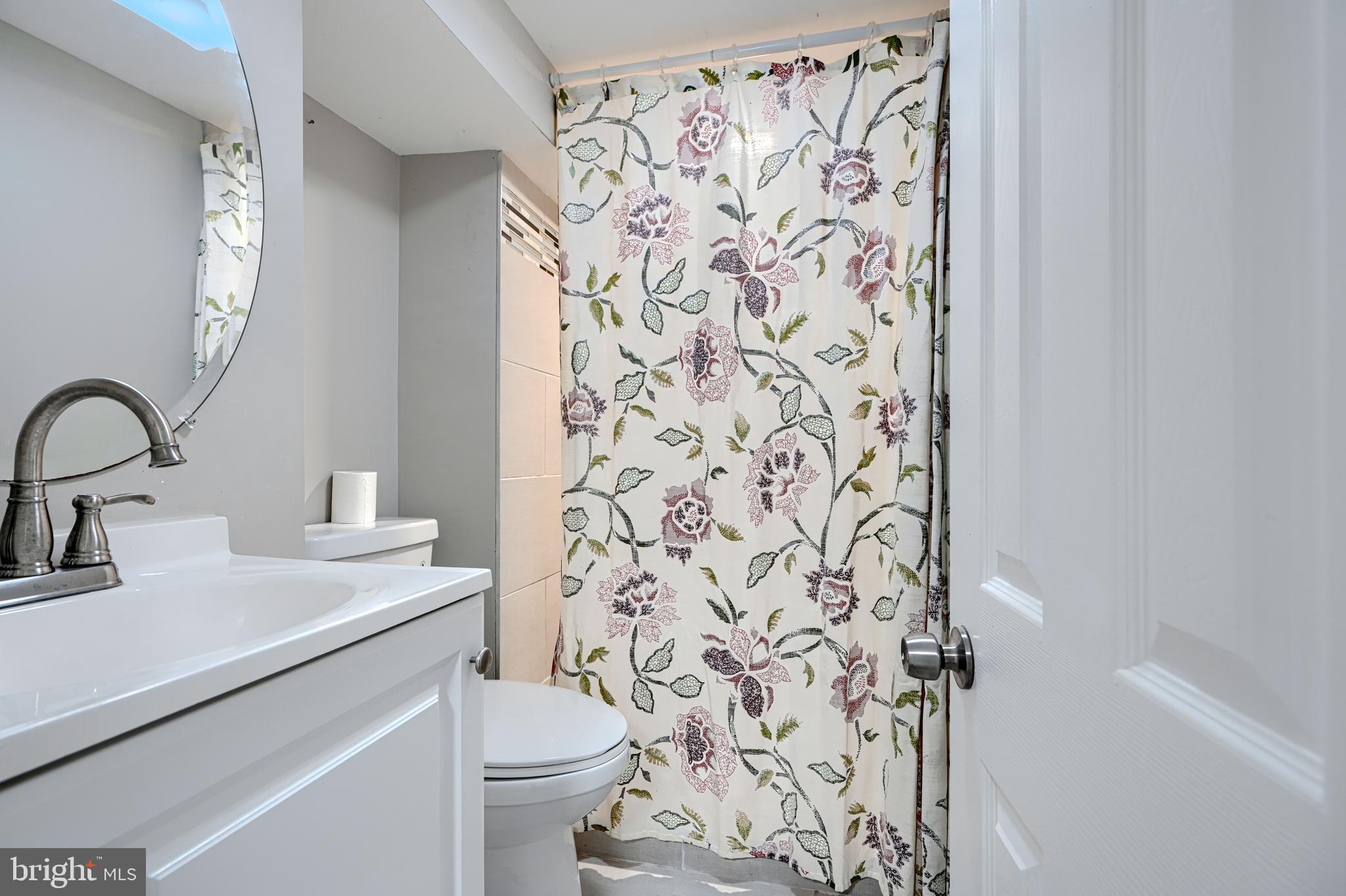 ROSEDALE - Residential