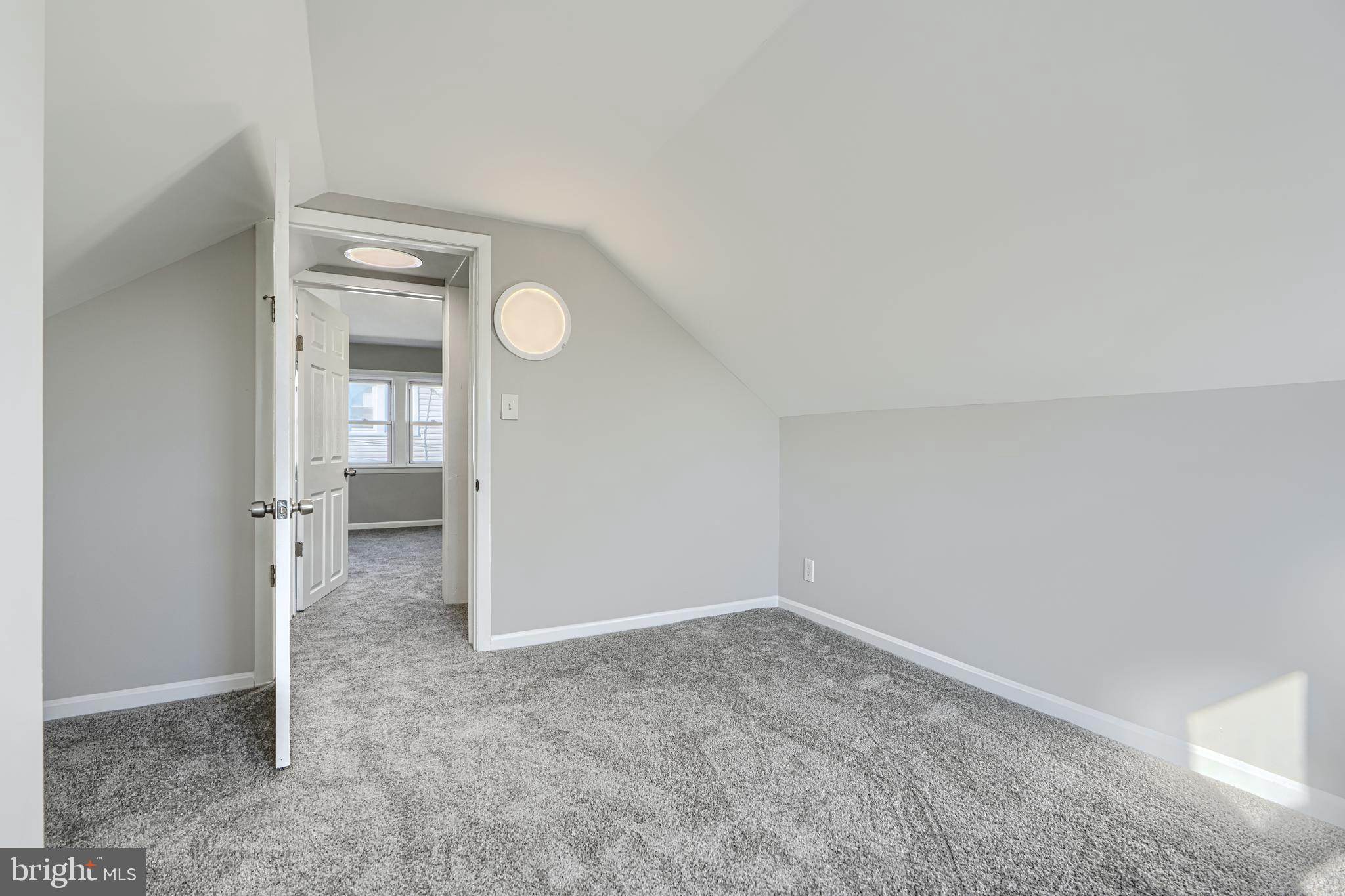 ROSEDALE - Residential