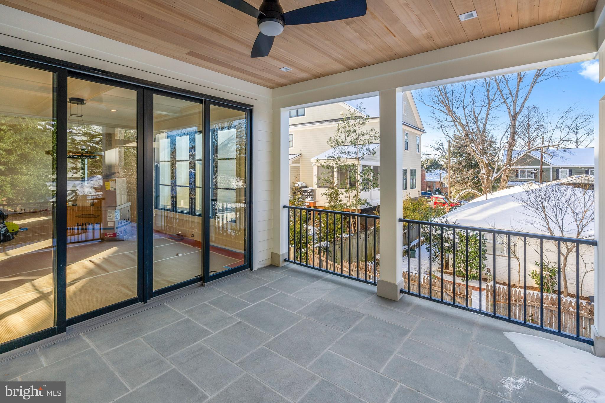 CRESTON - Residential