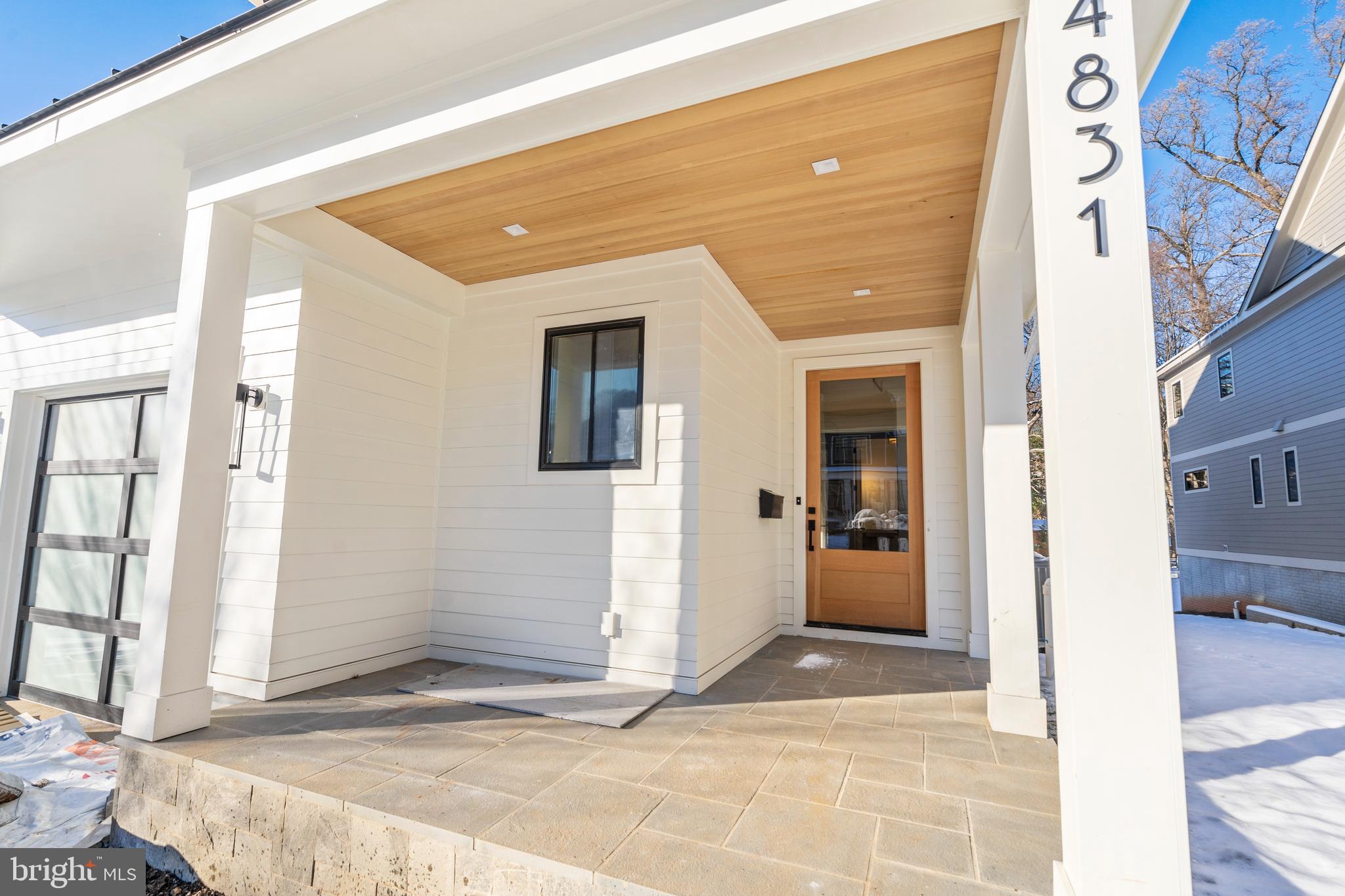 CRESTON - Residential