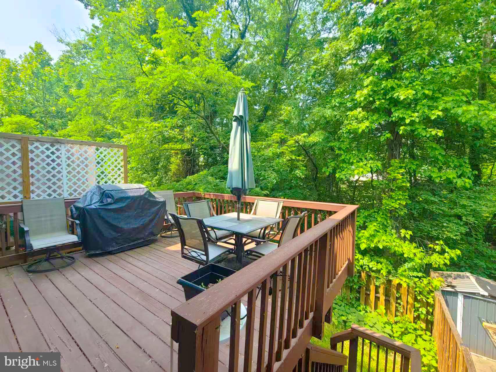 DEERBORNE - Residential Lease