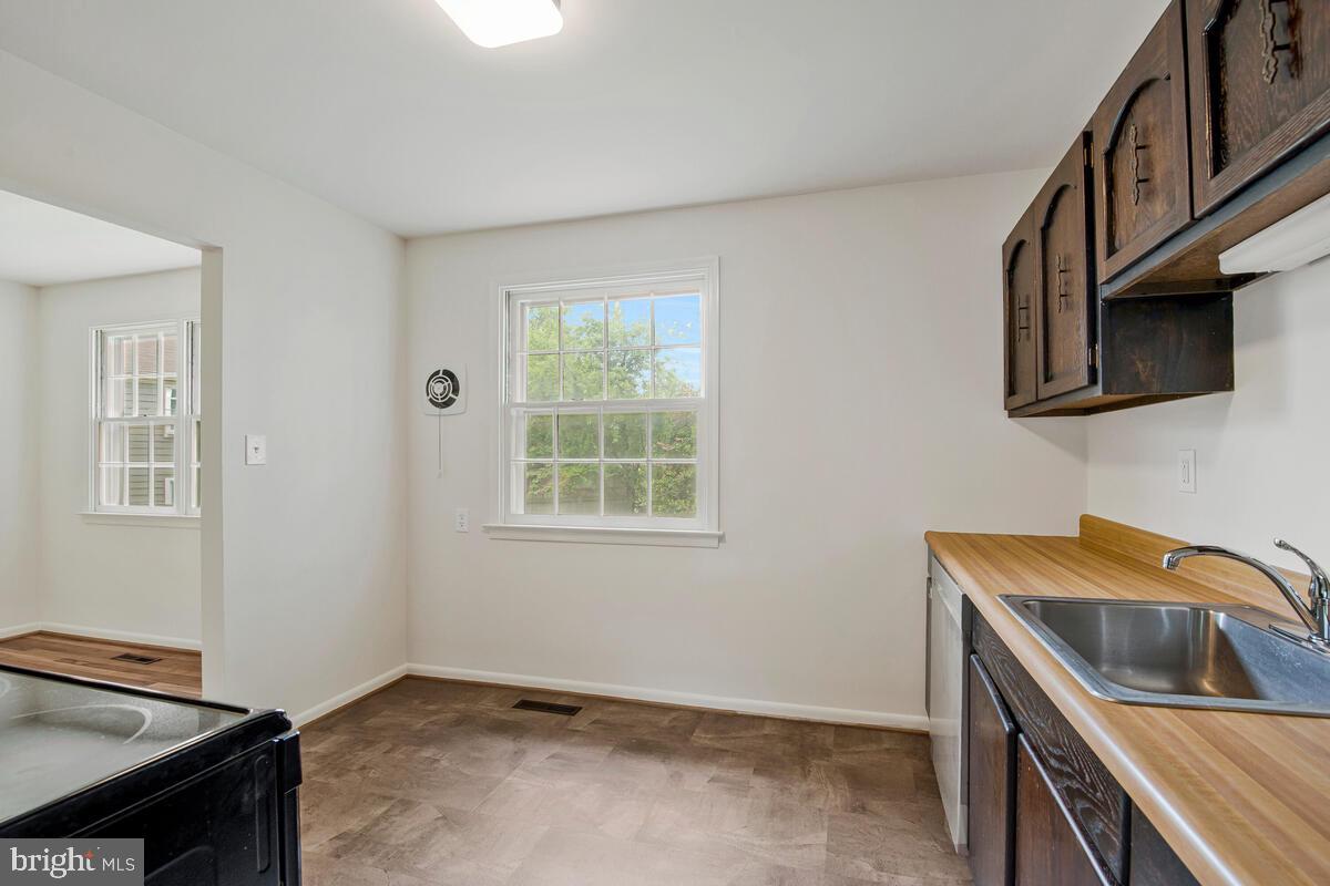 MARYLAND CITY - Residential