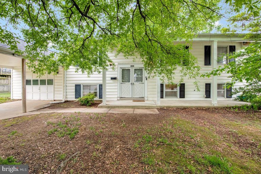 Three bedroom, two and a half bath split foyer in Maryland City. Fresh paint, new flooring and carpet. Wood burning fireplace. Newer roof. Fenced backyard. Attached garage, carport and off street parking. Whole house generator.