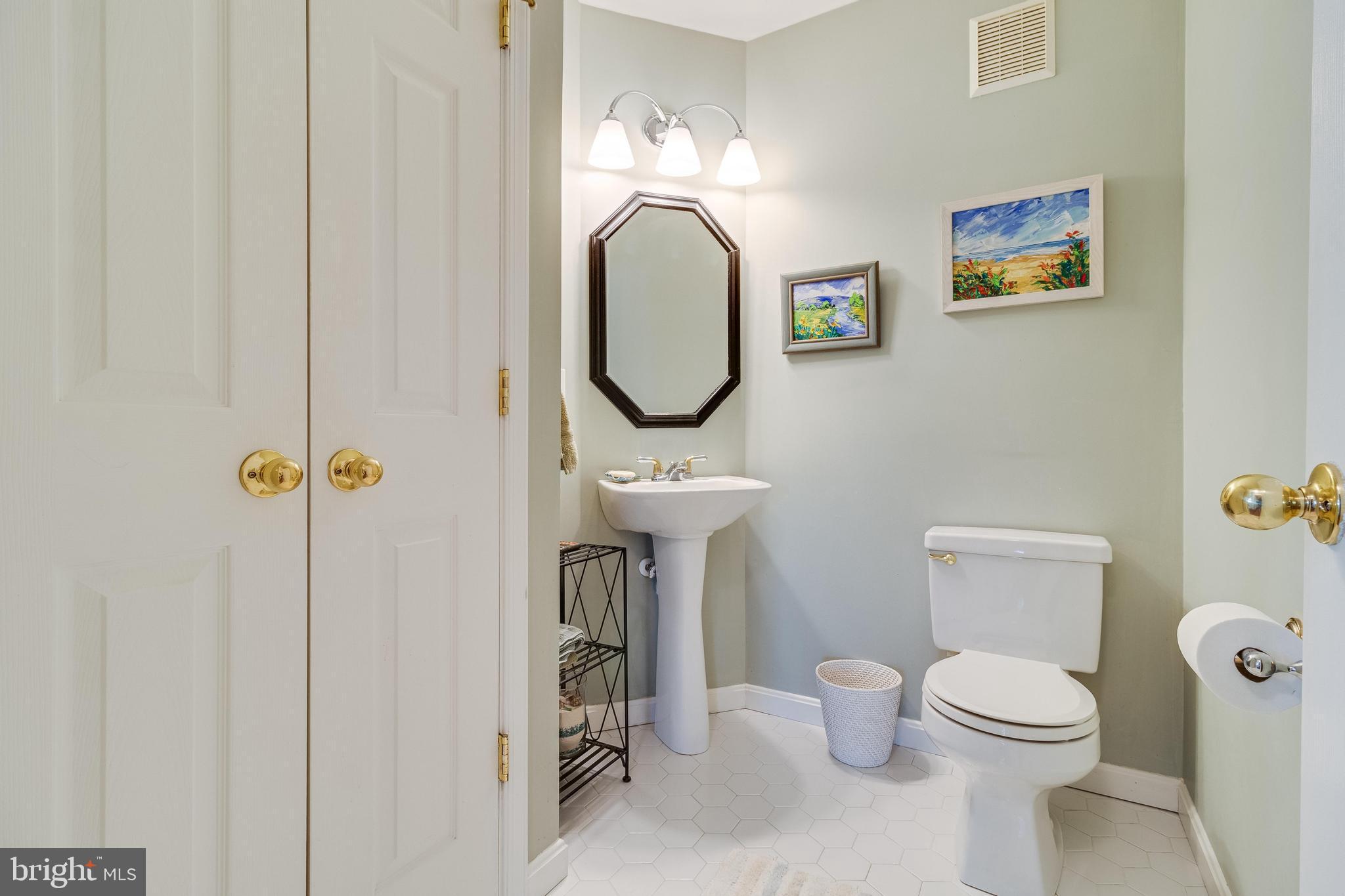 LANDINGS AT PINEY POINT - Residential