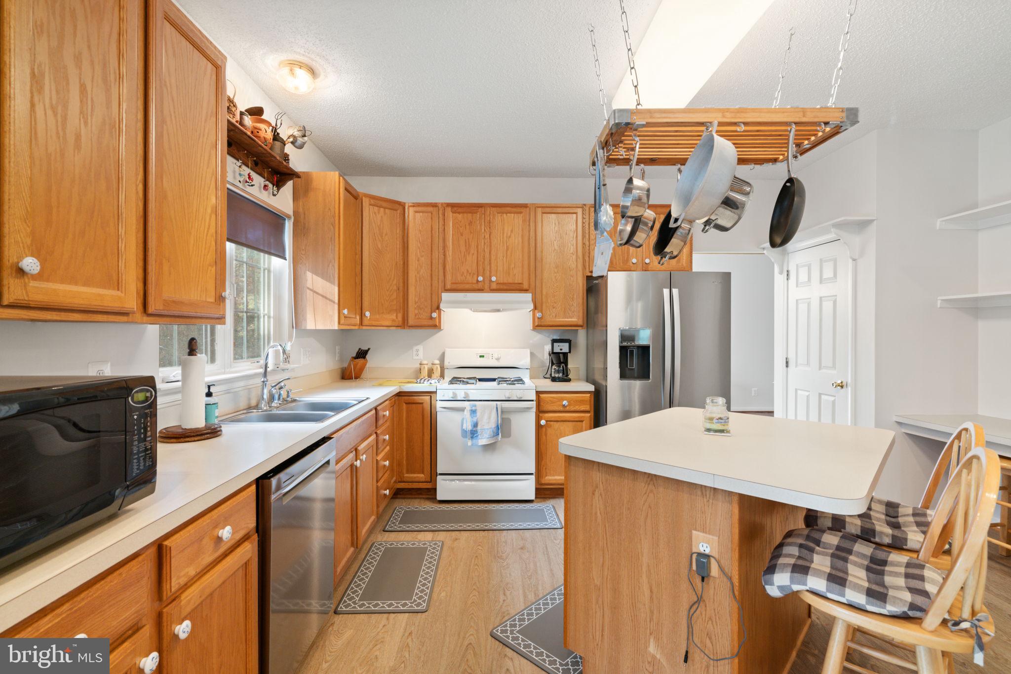 PEACH BLOSSOM FARM - Residential