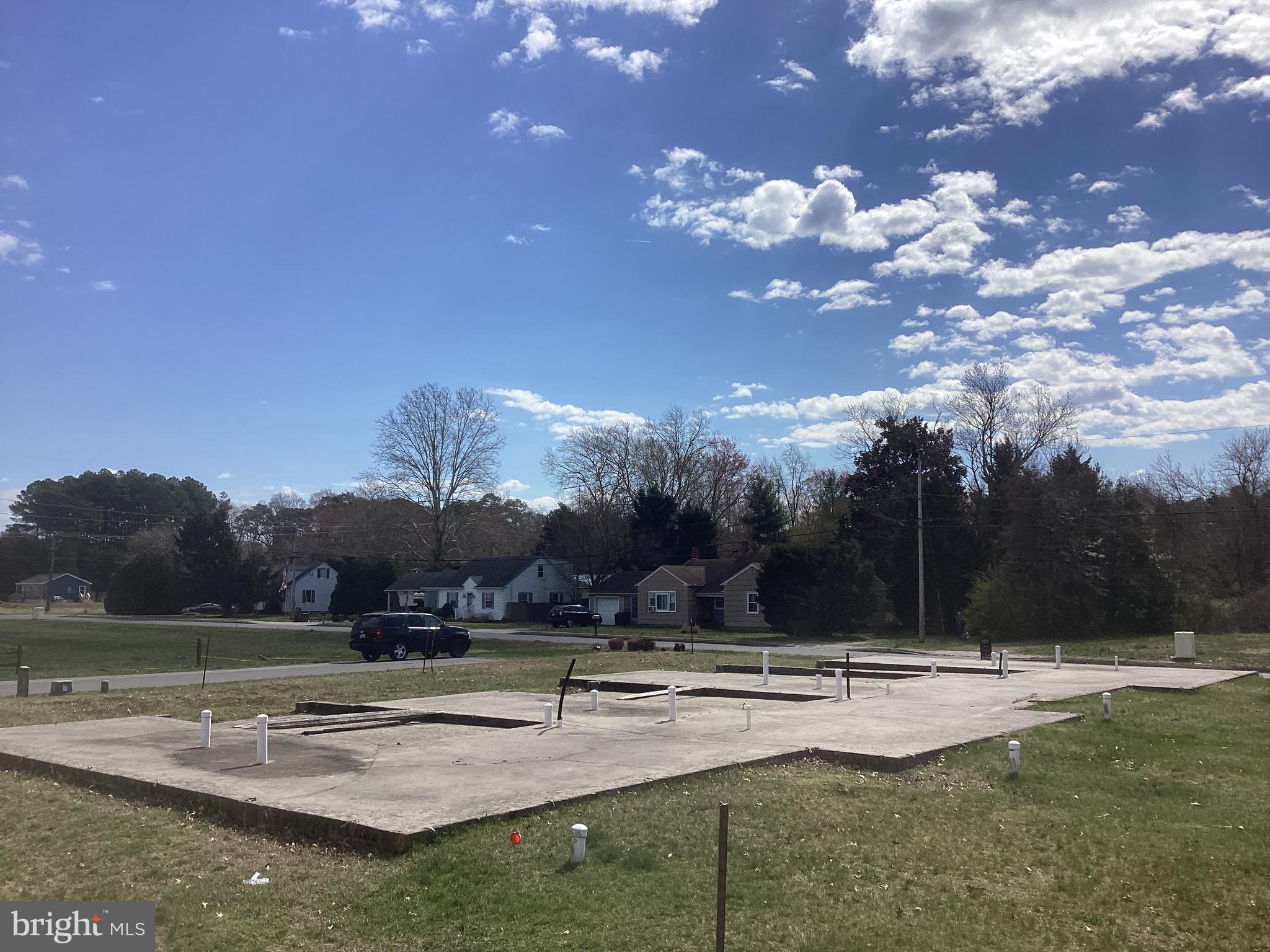 245 BRIARWOOD CIRCLE