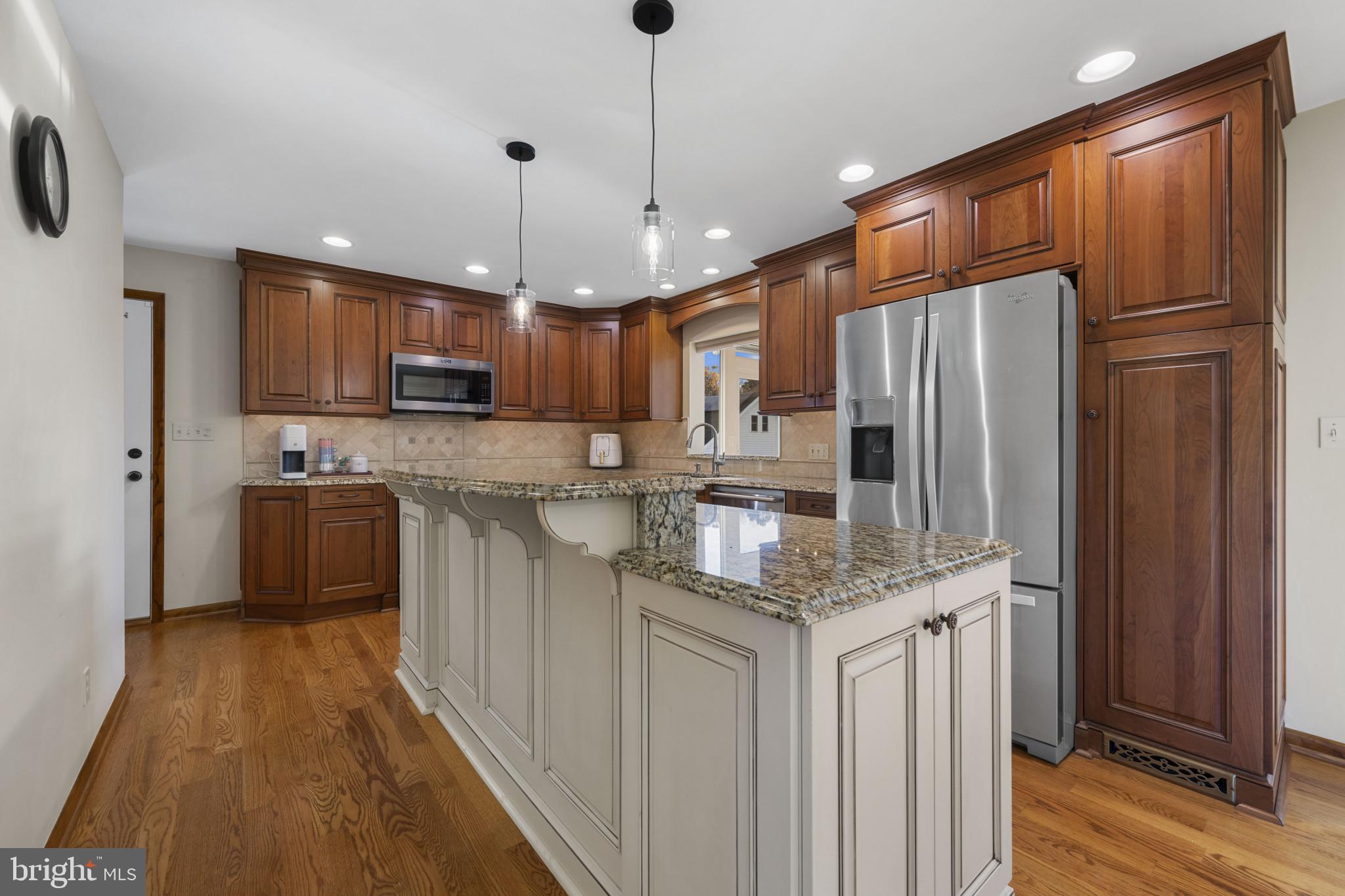 HAMPSTEAD - Residential