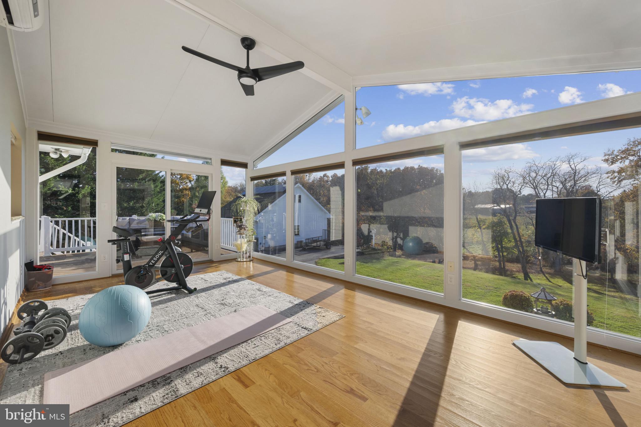 HAMPSTEAD - Residential