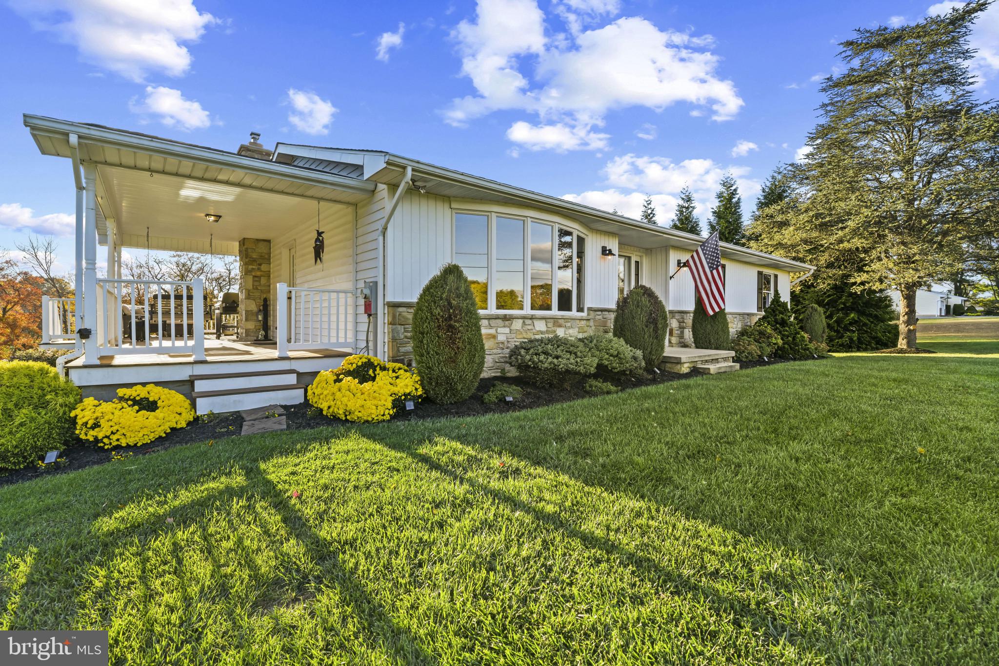 HAMPSTEAD - Residential