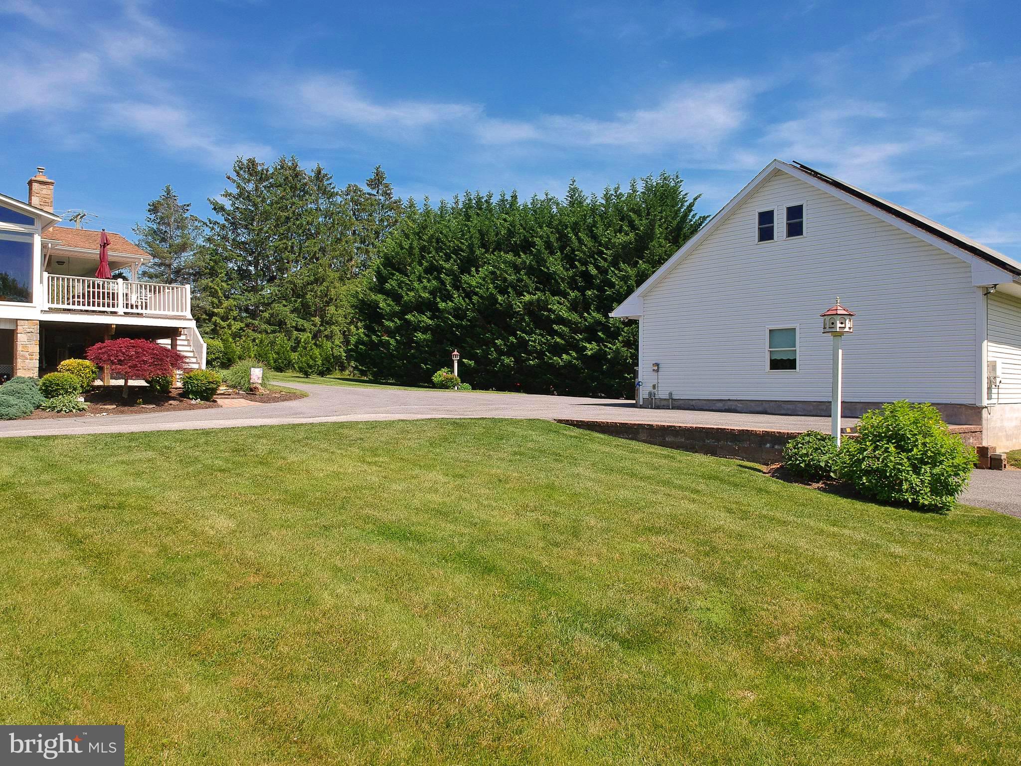 HAMPSTEAD - Residential