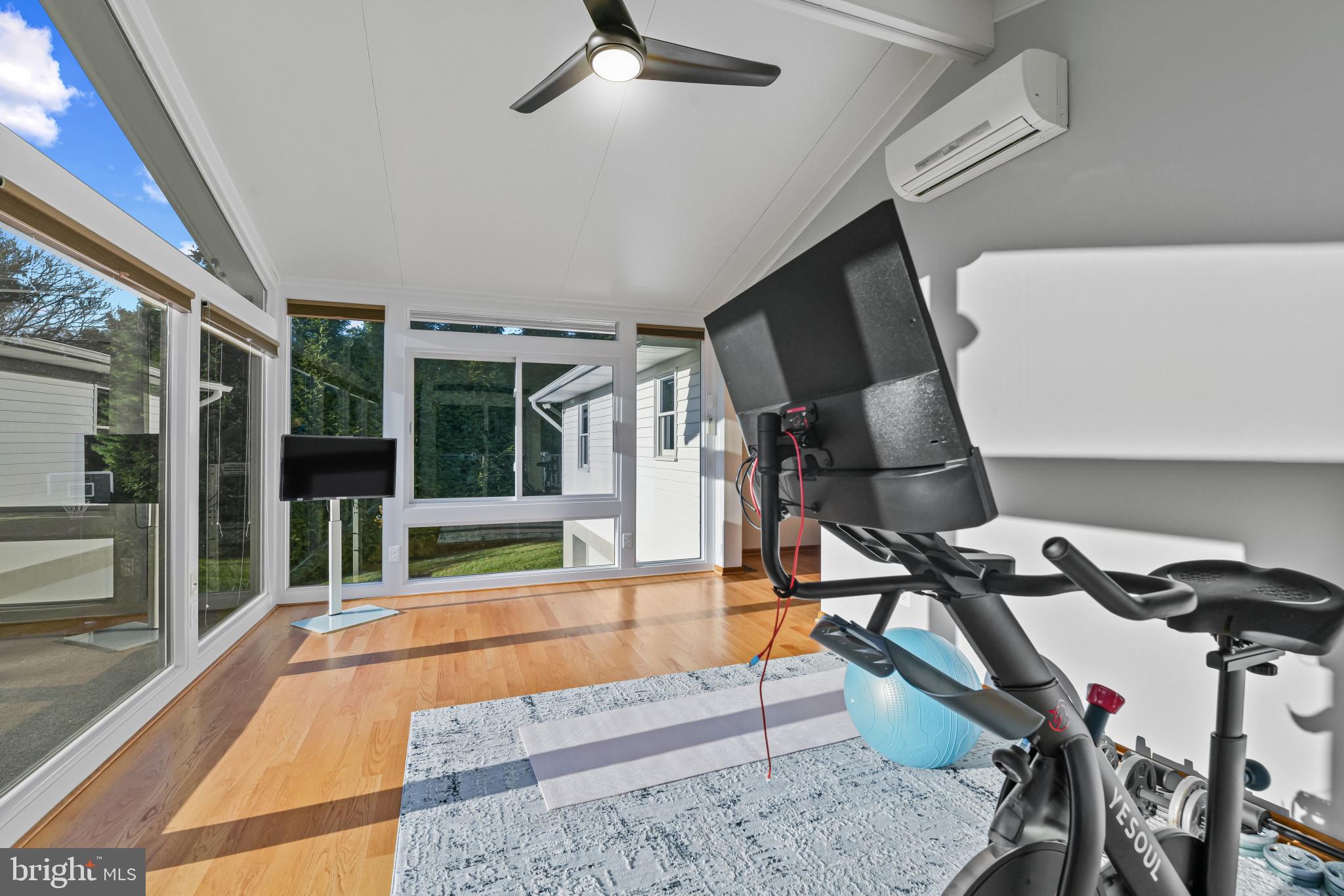 HAMPSTEAD - Residential