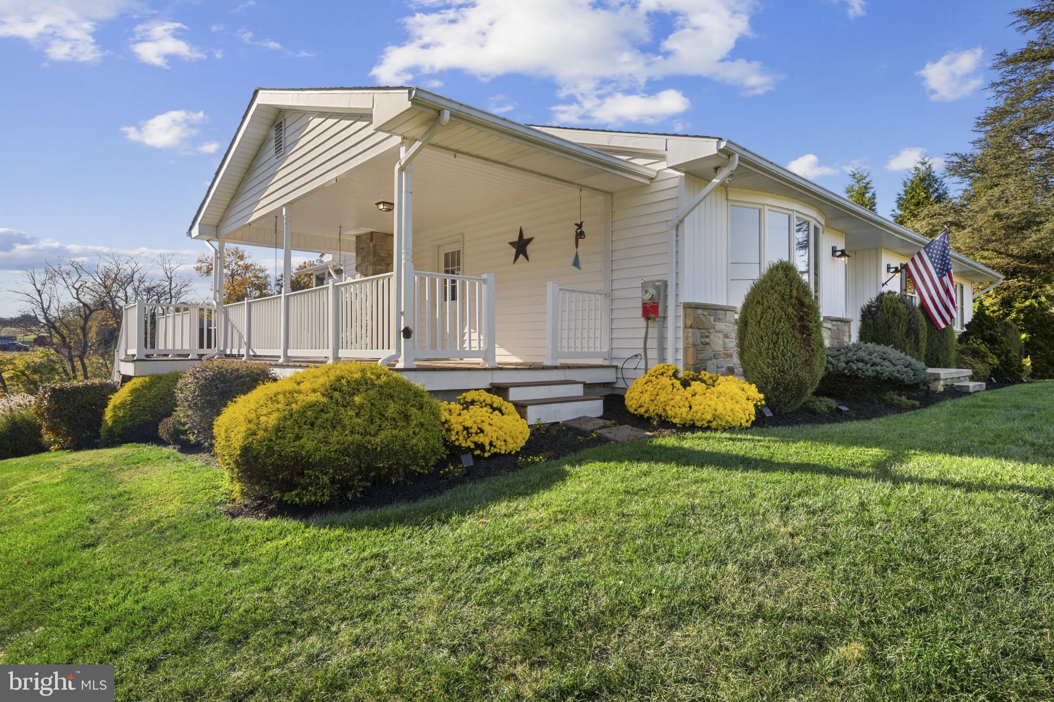 HAMPSTEAD - Residential