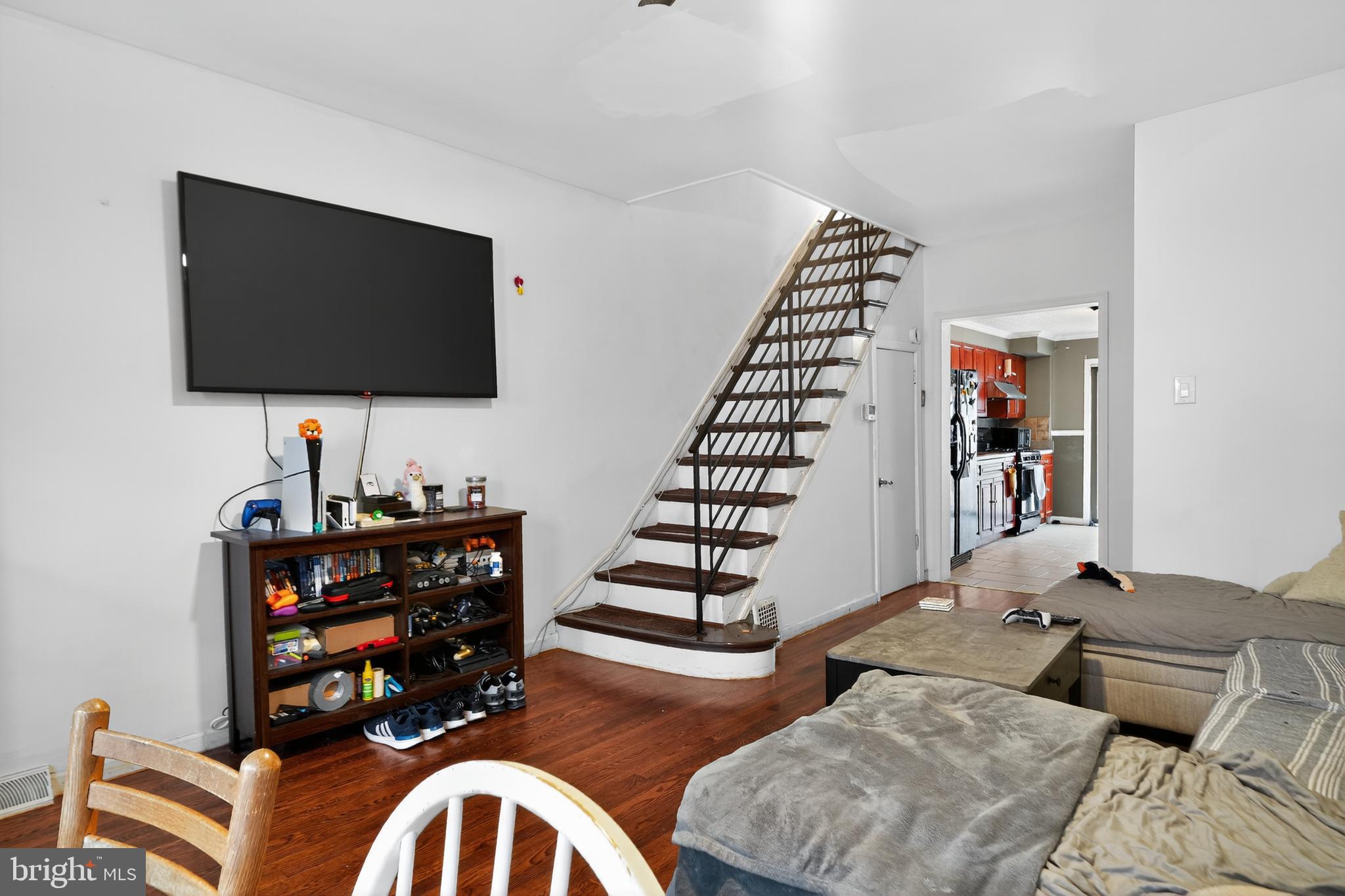 LOWER MOYAMENSING - Residential