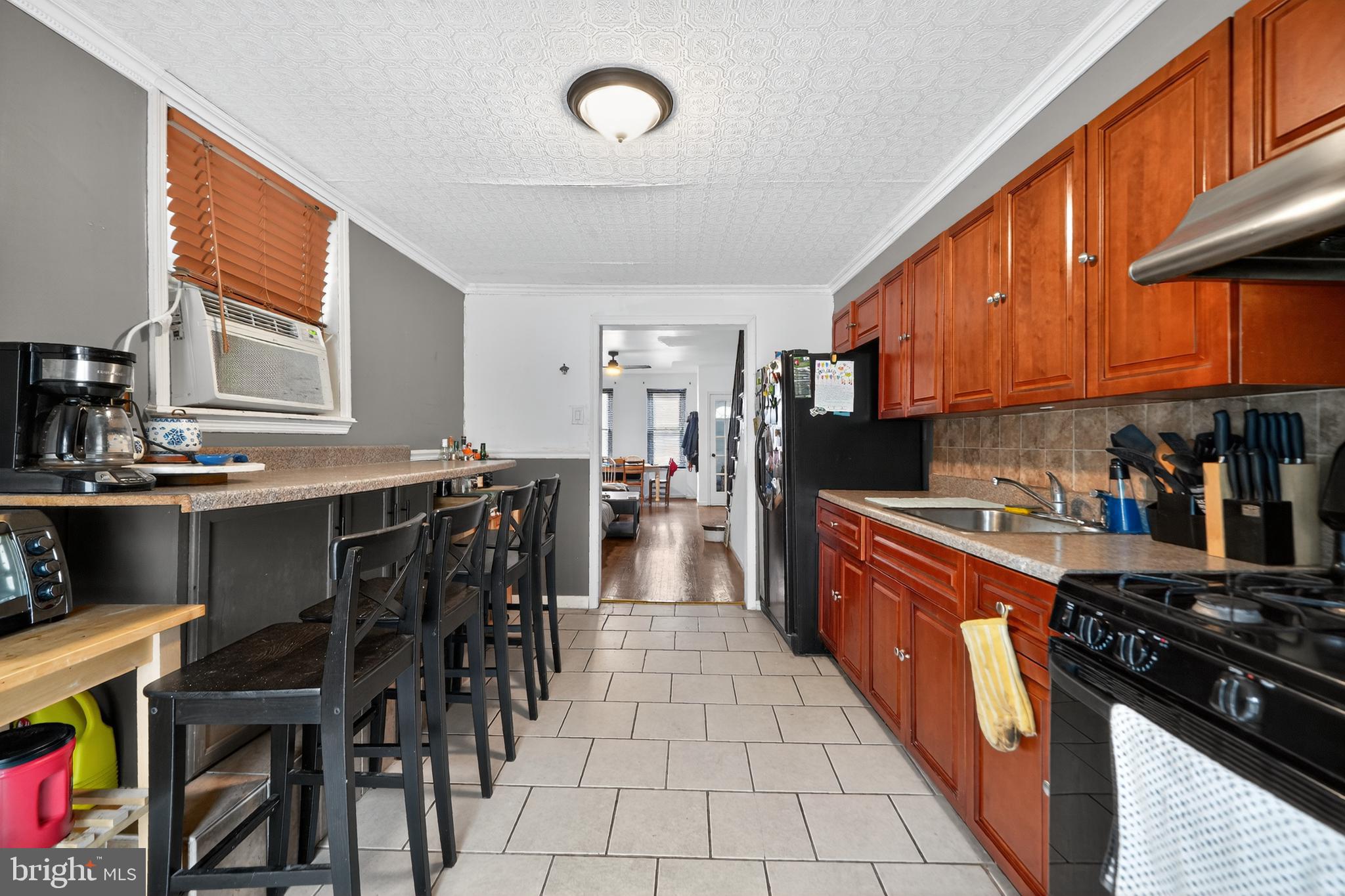 LOWER MOYAMENSING - Residential