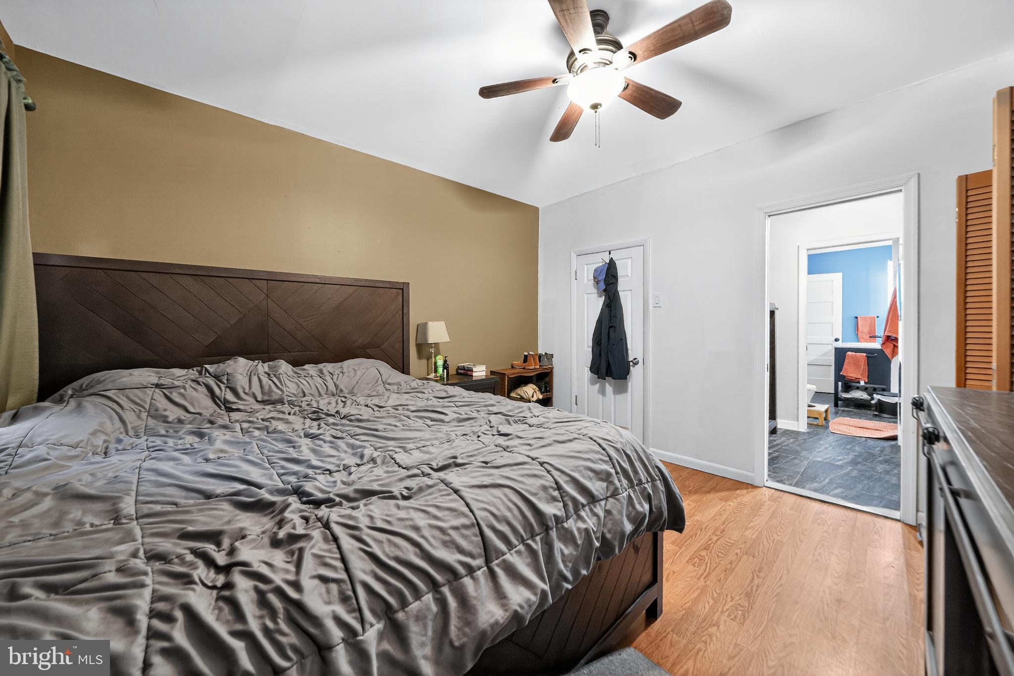 LOWER MOYAMENSING - Residential