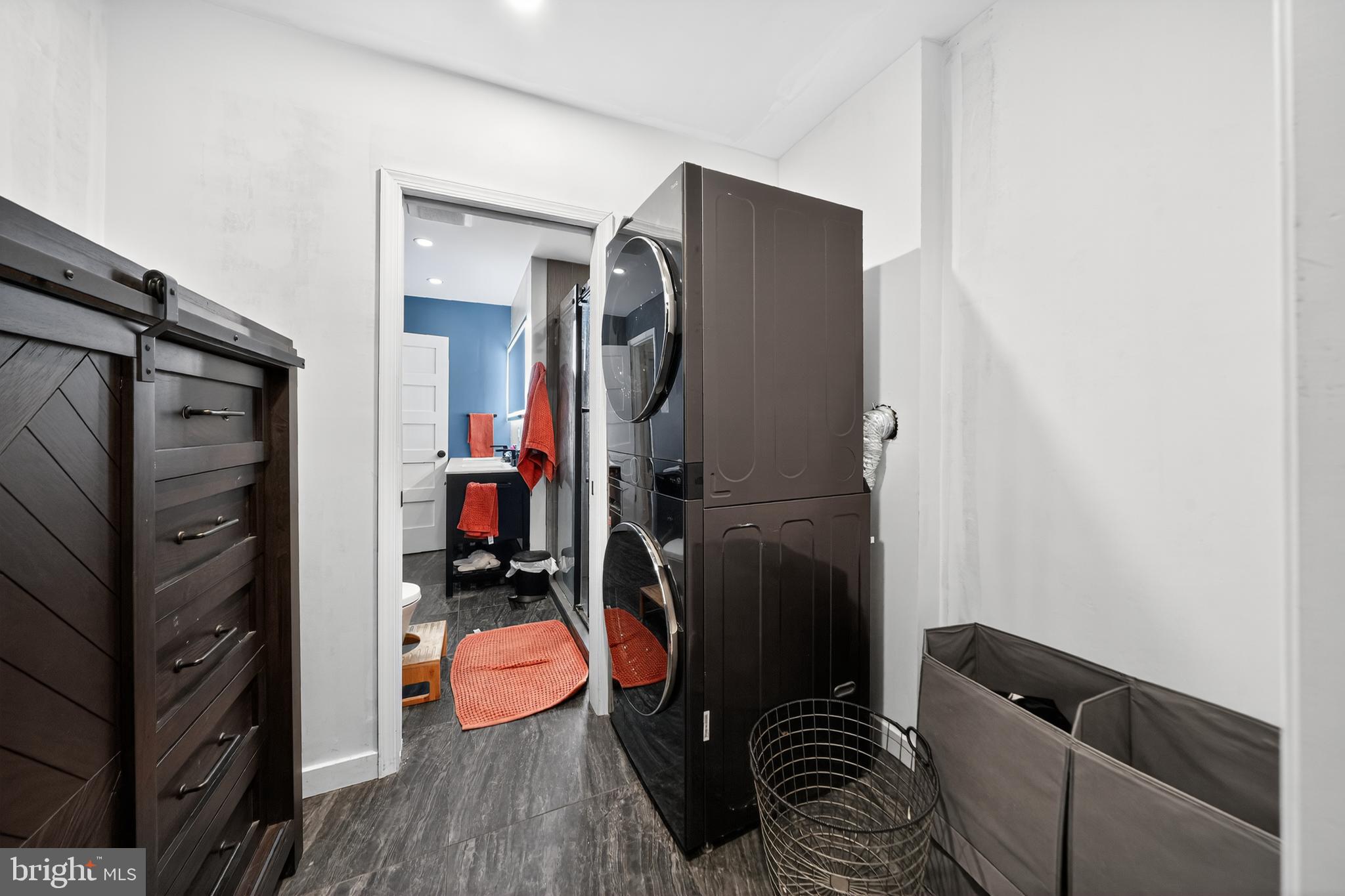 LOWER MOYAMENSING - Residential