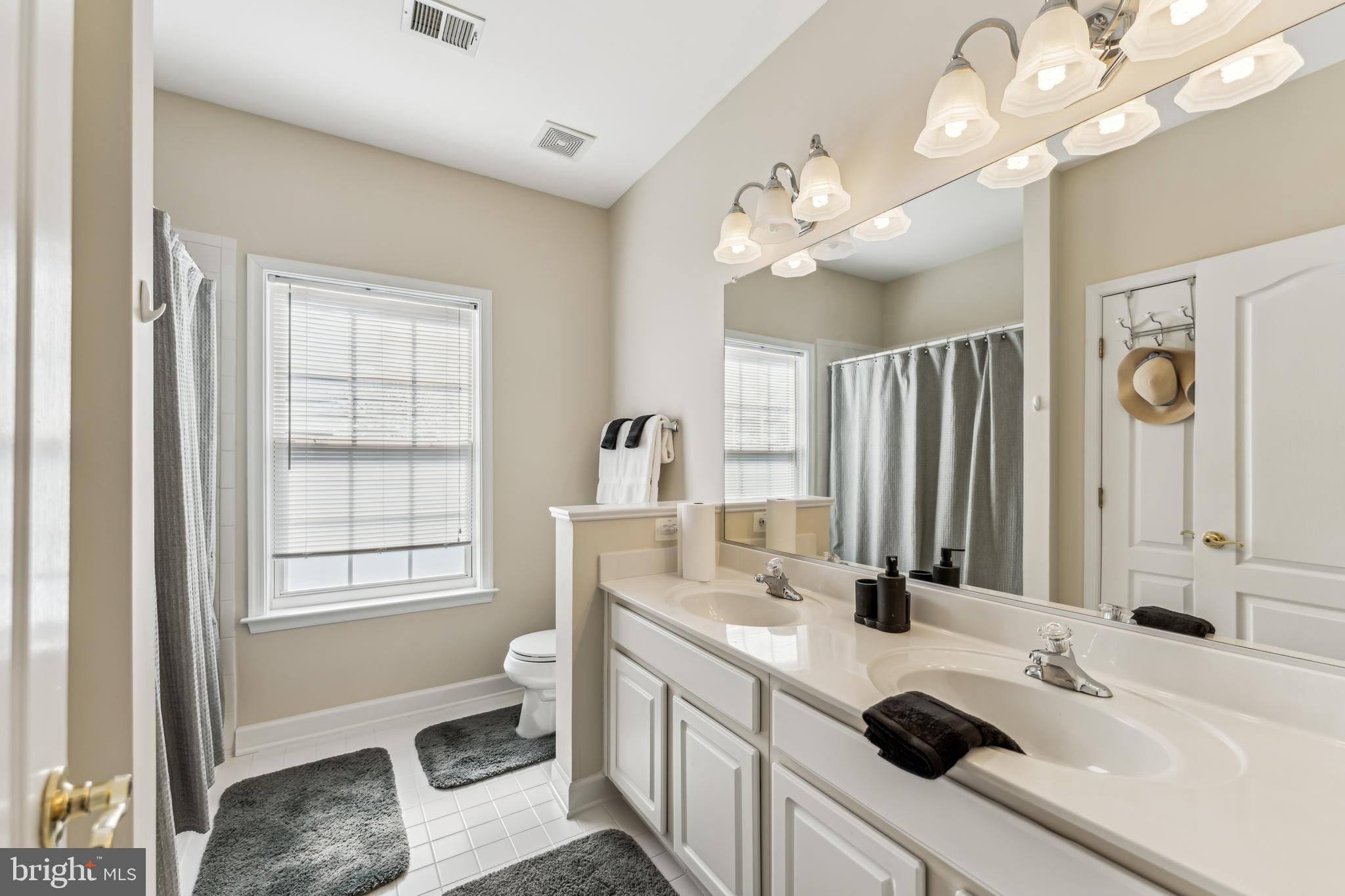 HIGHLANDS AT CLARKSBURG - Residential