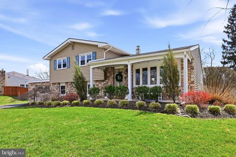 26 WOOD LANE MALVERN PA 19355