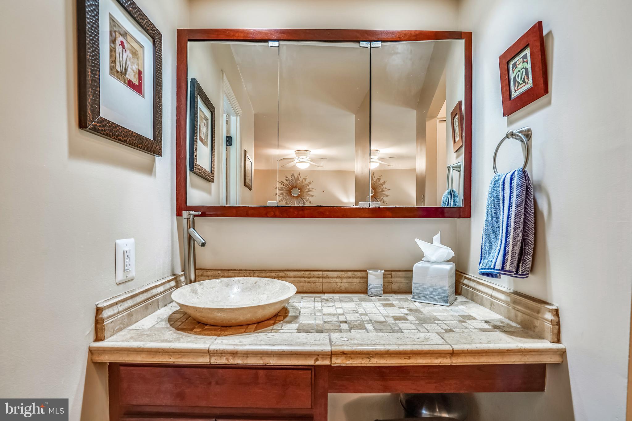 WEST SPRINGFIELD - Residential