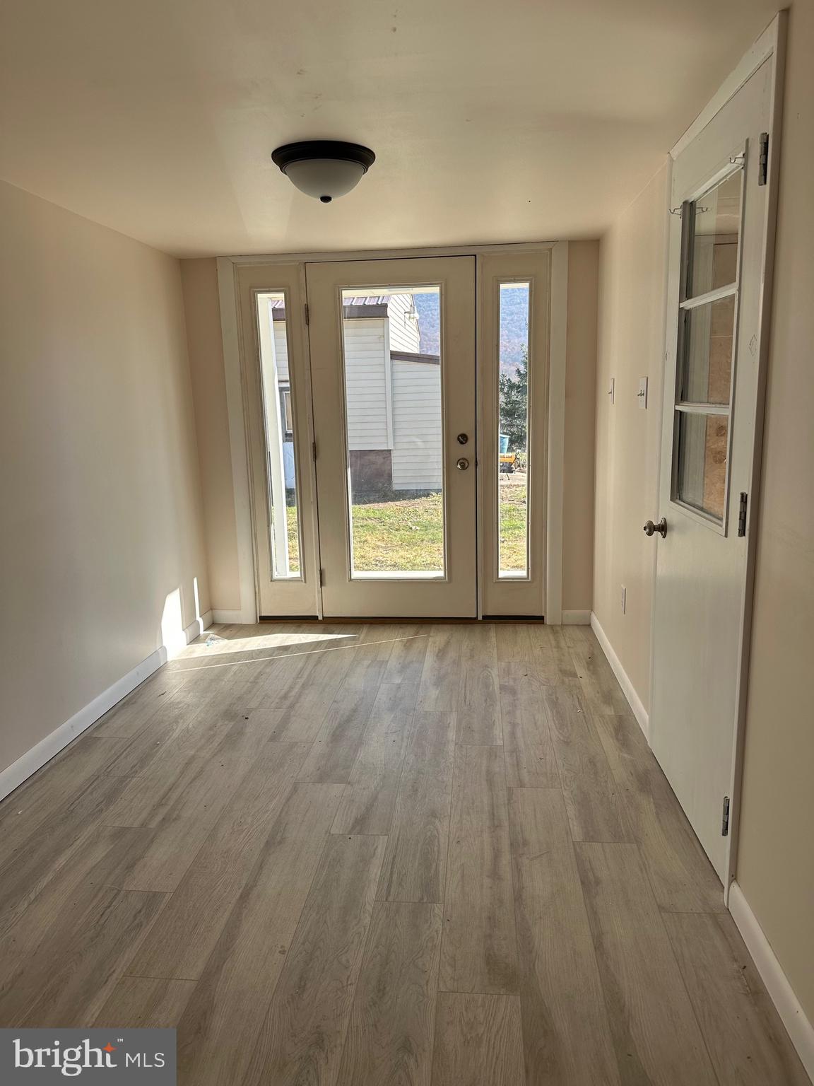 METAL TWP - Residential