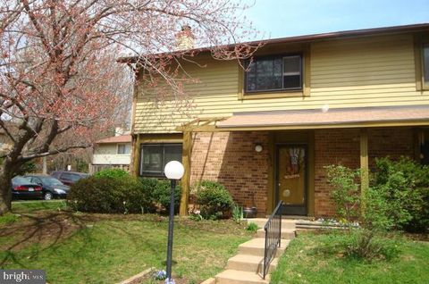 10676 MYRTLE OAK COURT BURKE VA 22015