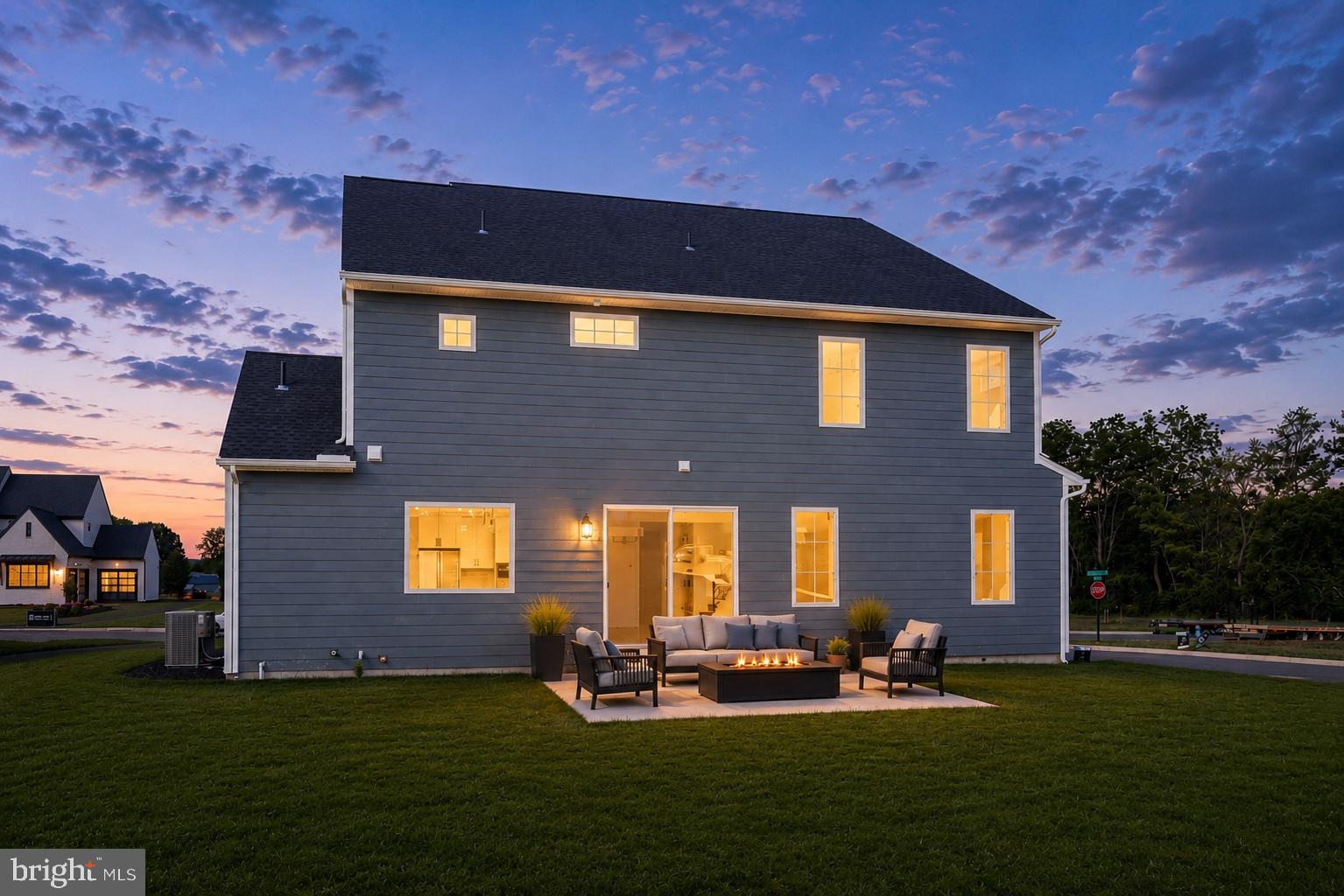 836 WHEATFIELD LANE