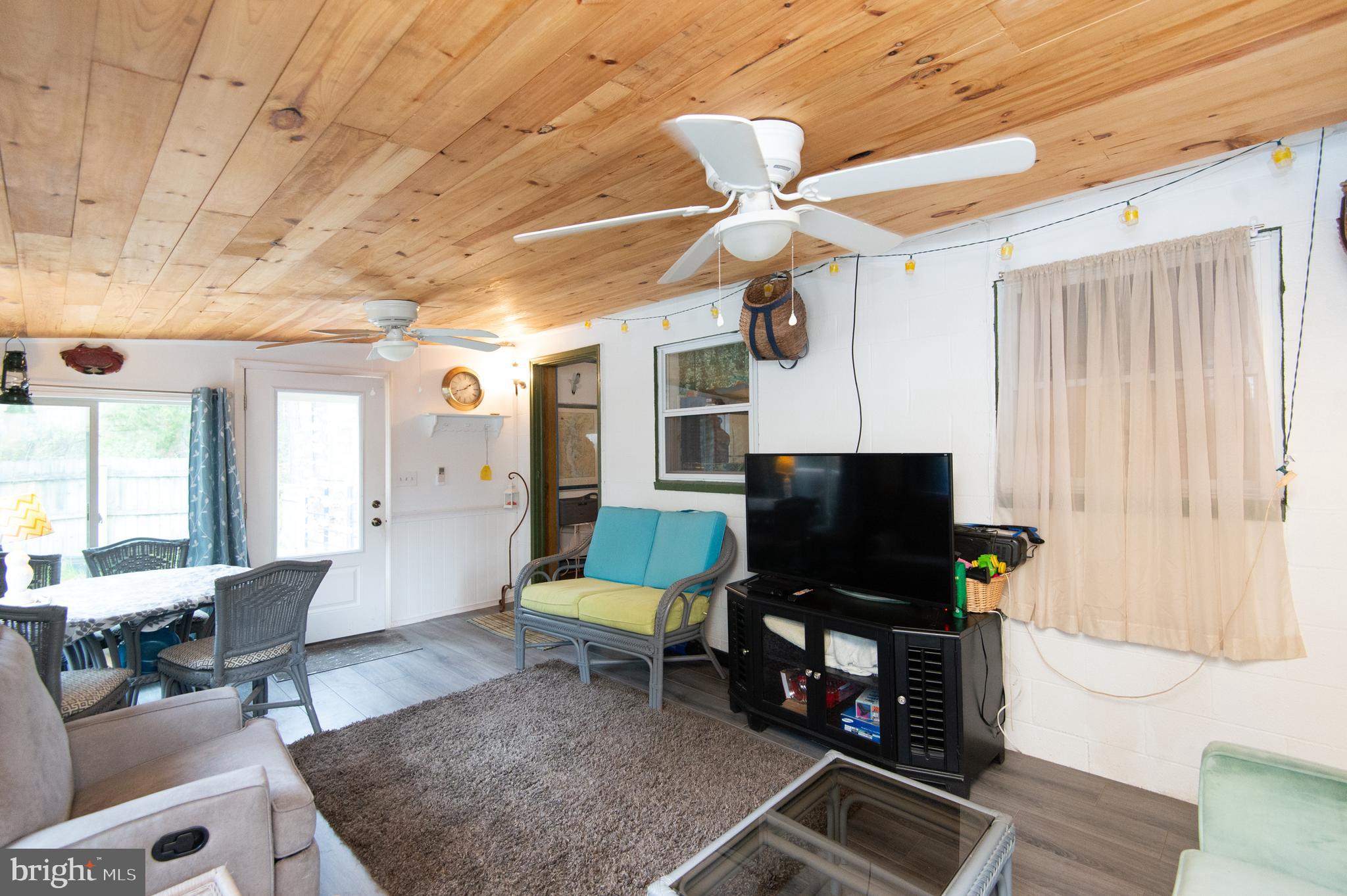 NECK DISTRICT/HUDSON - Residential