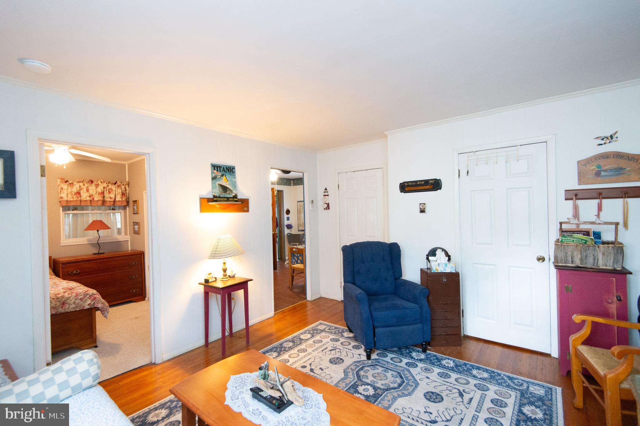 NECK DISTRICT/HUDSON - Residential