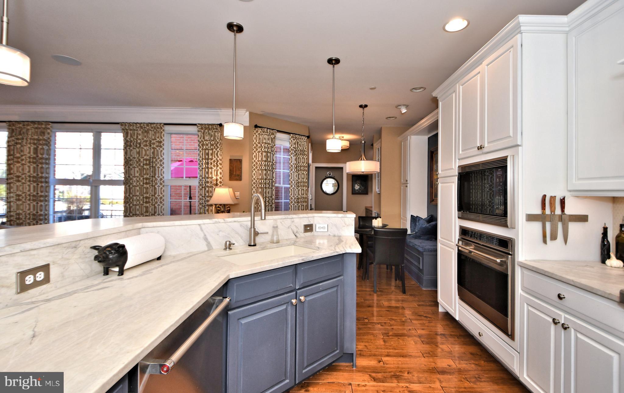 NEWTOWN STATION - Residential