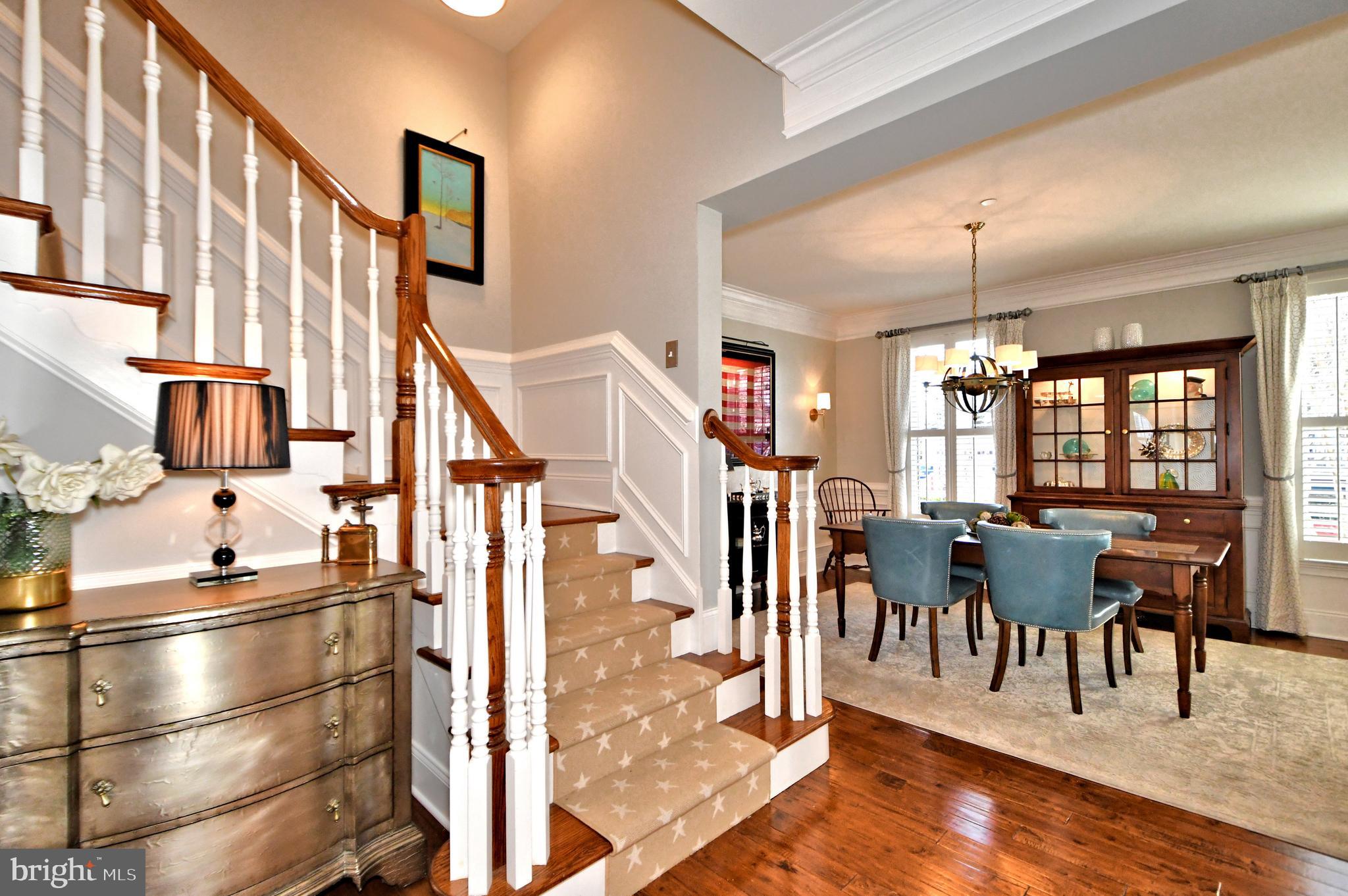 NEWTOWN STATION - Residential