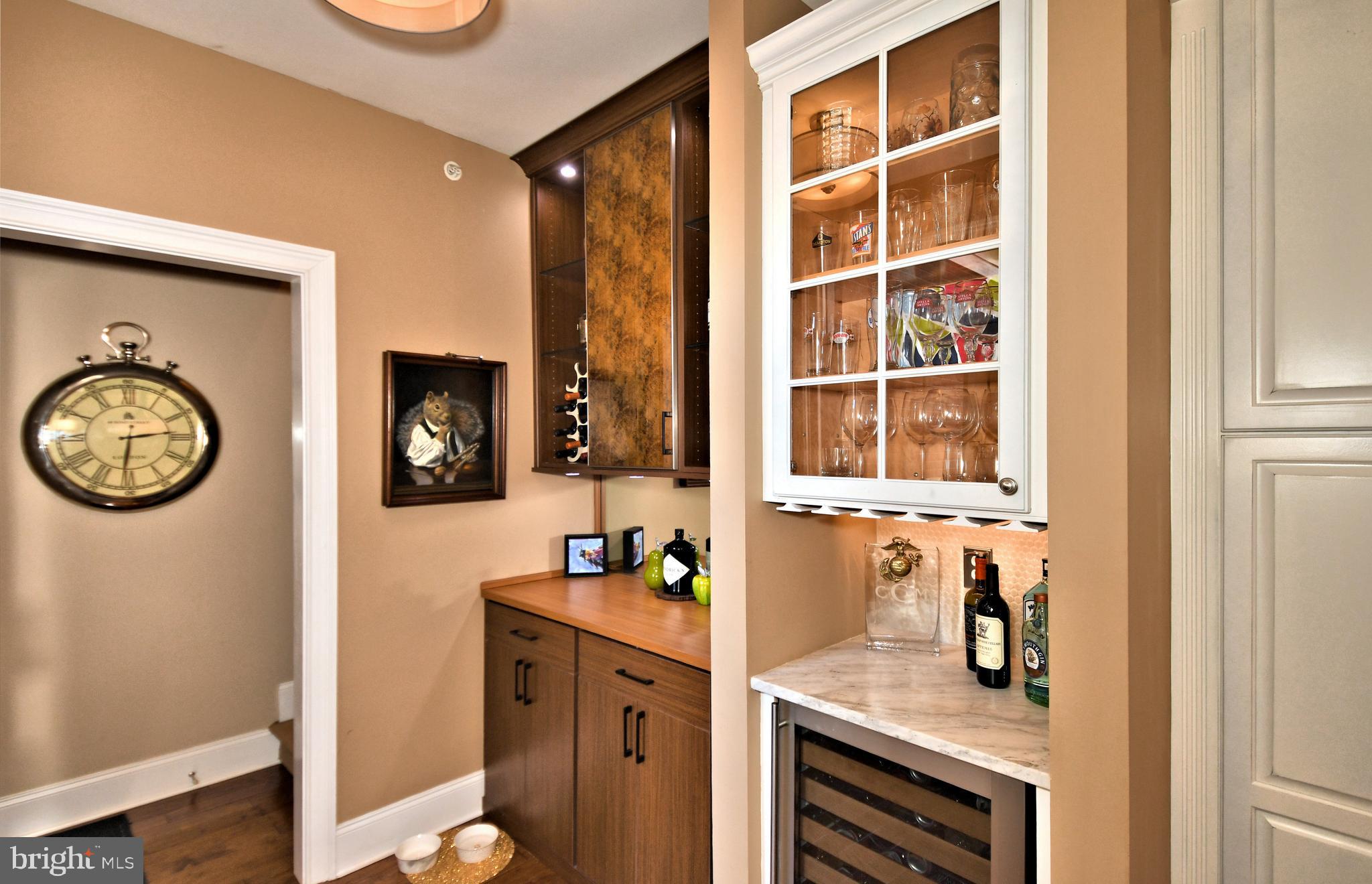 NEWTOWN STATION - Residential