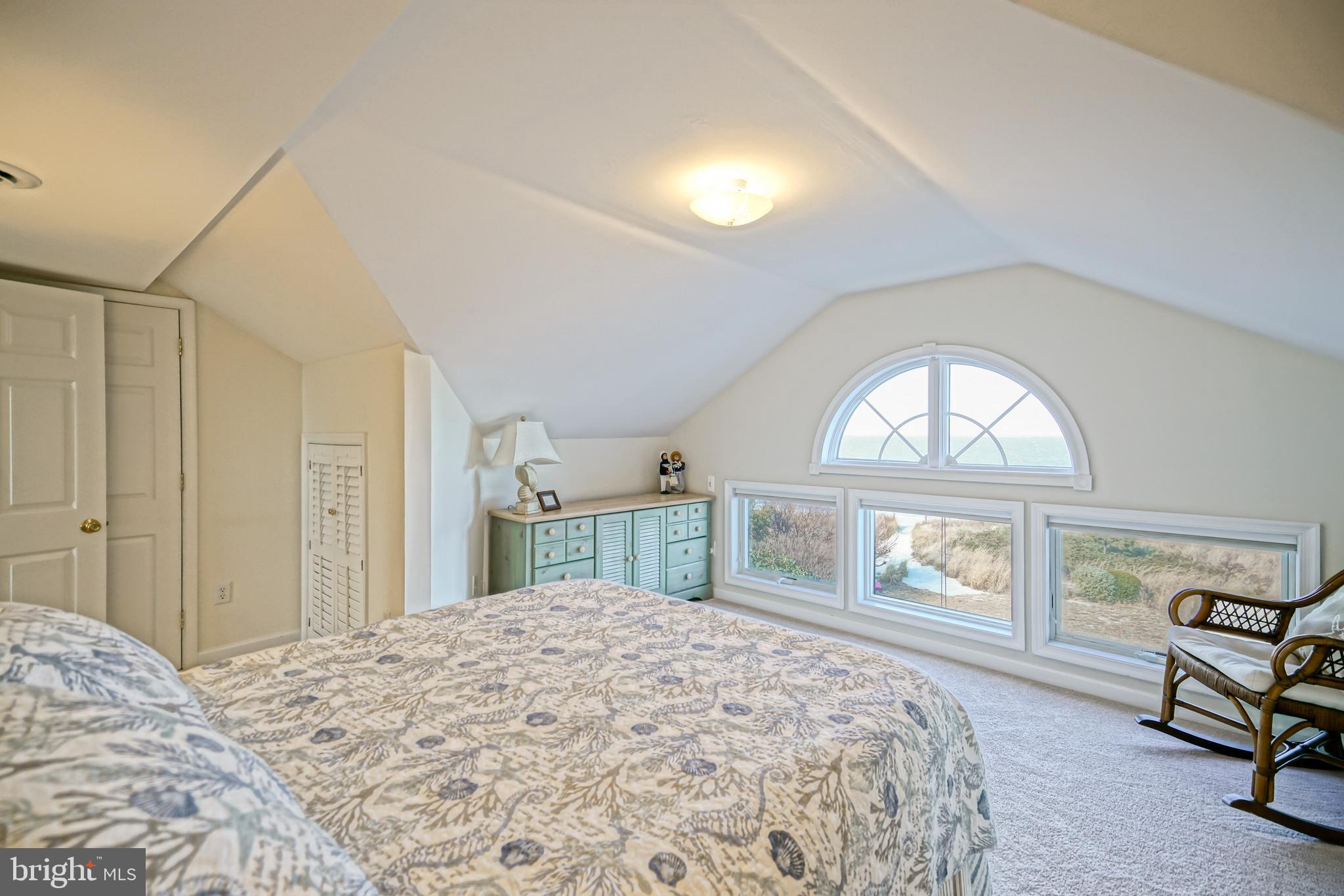 CAPE SHORES - Residential