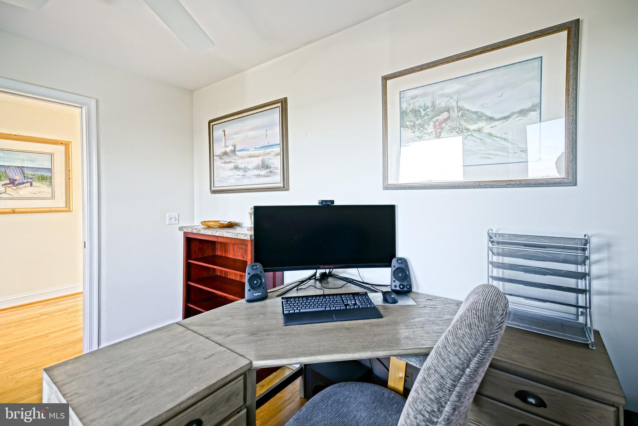 CAPE SHORES - Residential