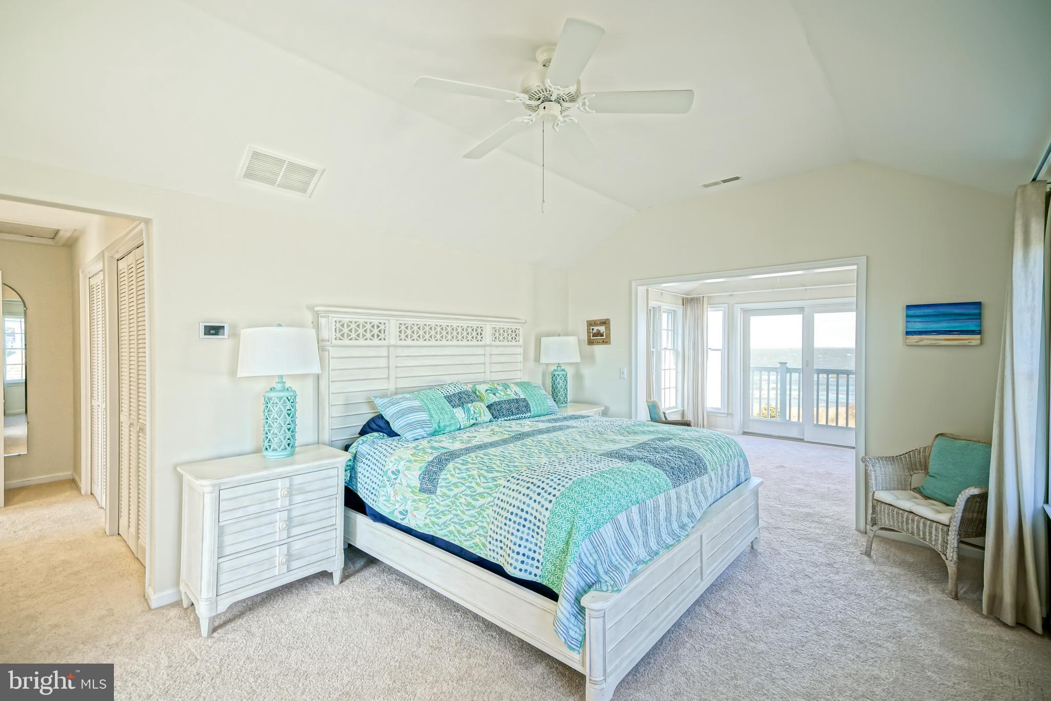 CAPE SHORES - Residential