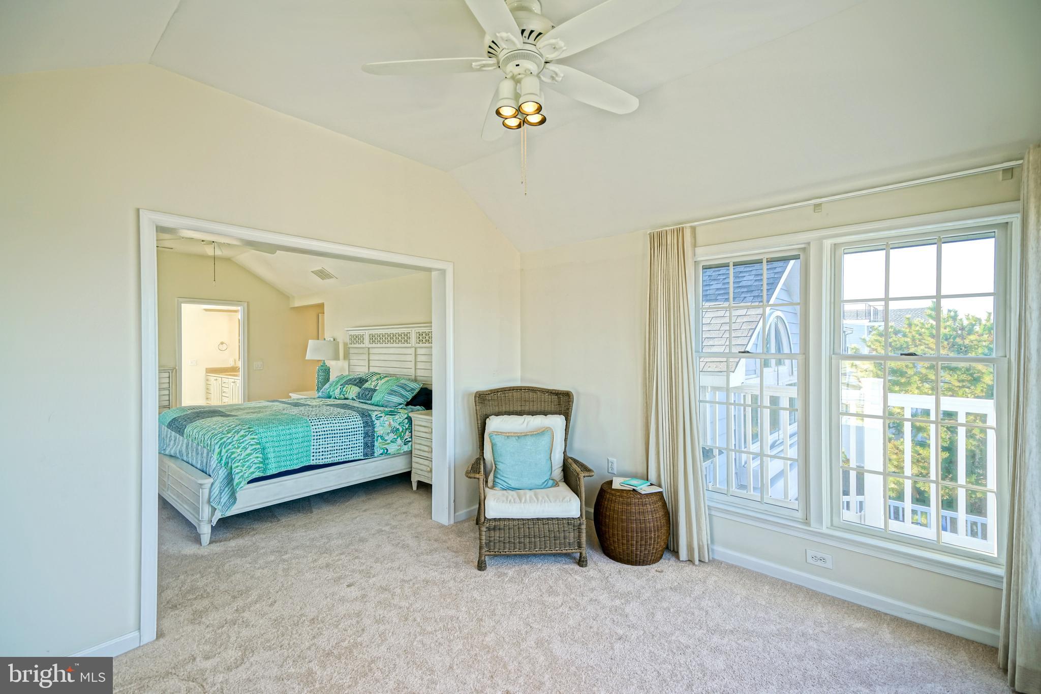 CAPE SHORES - Residential