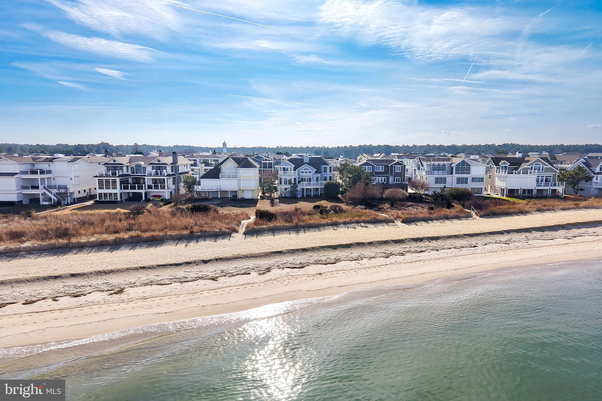 CAPE SHORES - Residential