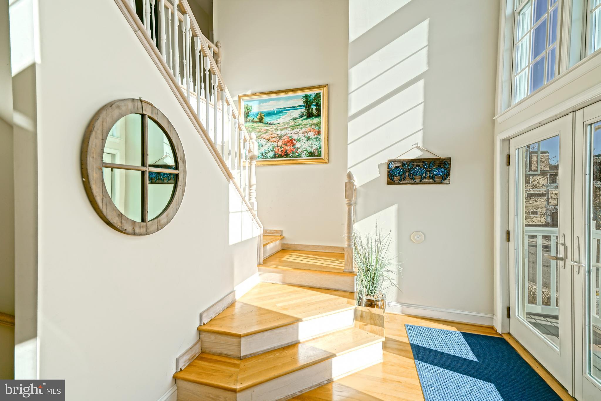 CAPE SHORES - Residential