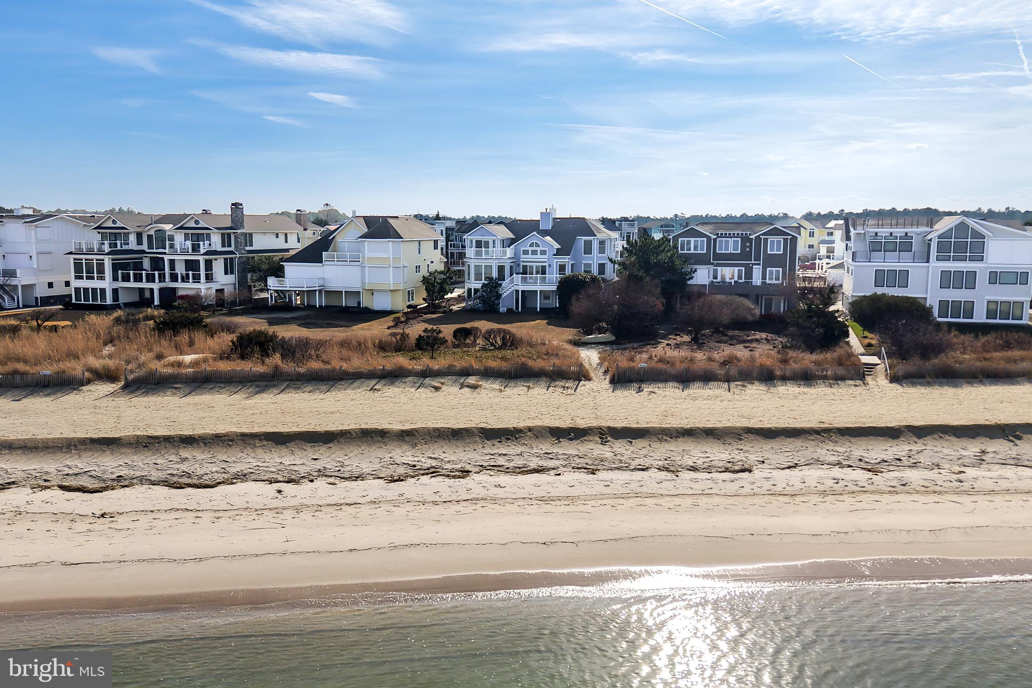 CAPE SHORES - Residential