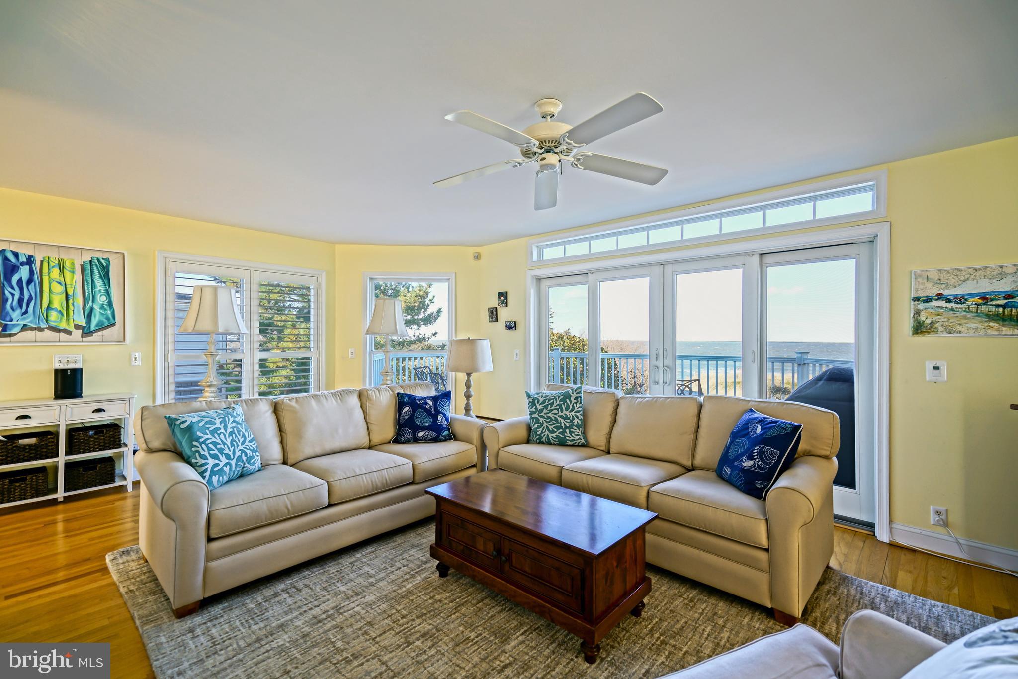 CAPE SHORES - Residential