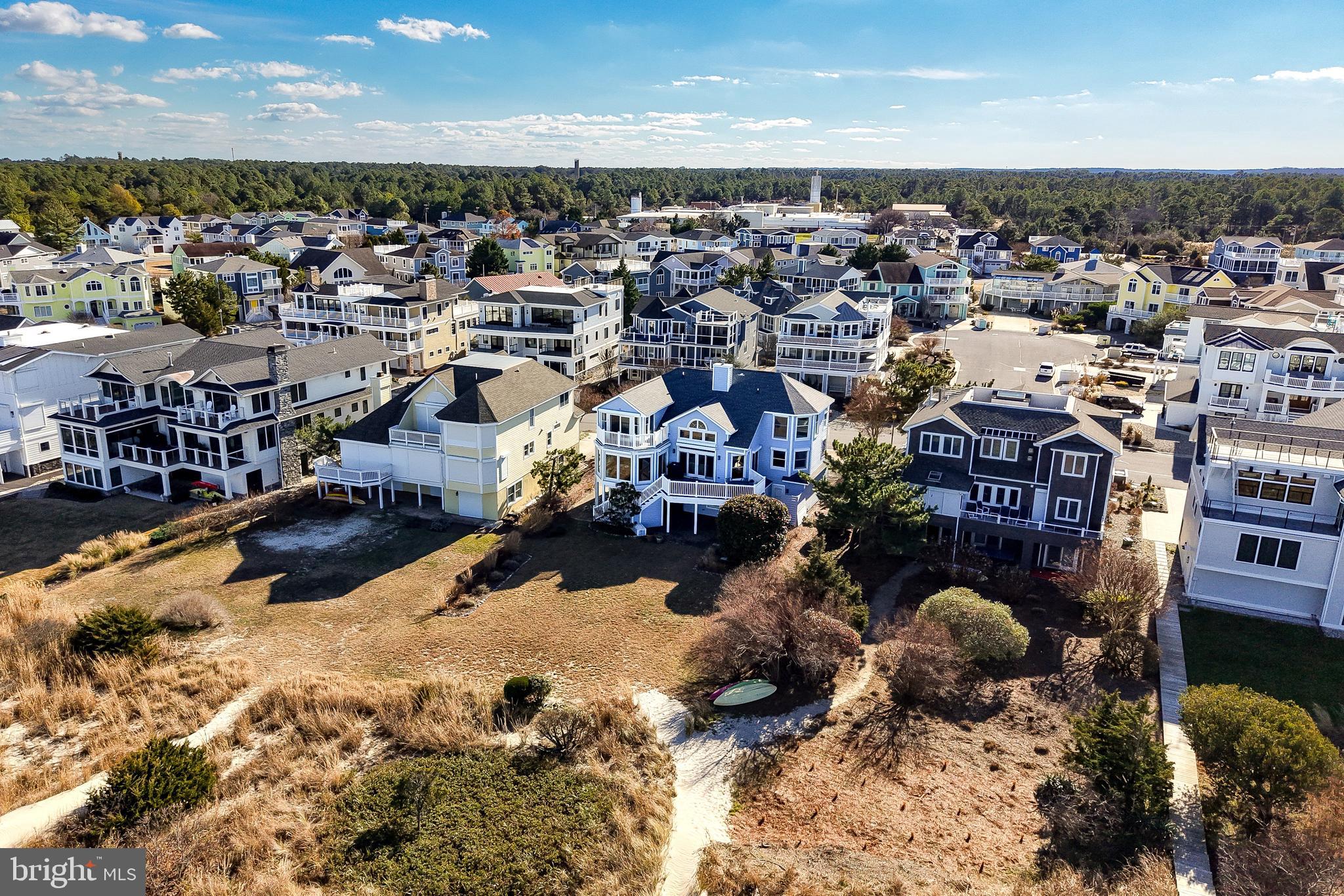 CAPE SHORES - Residential