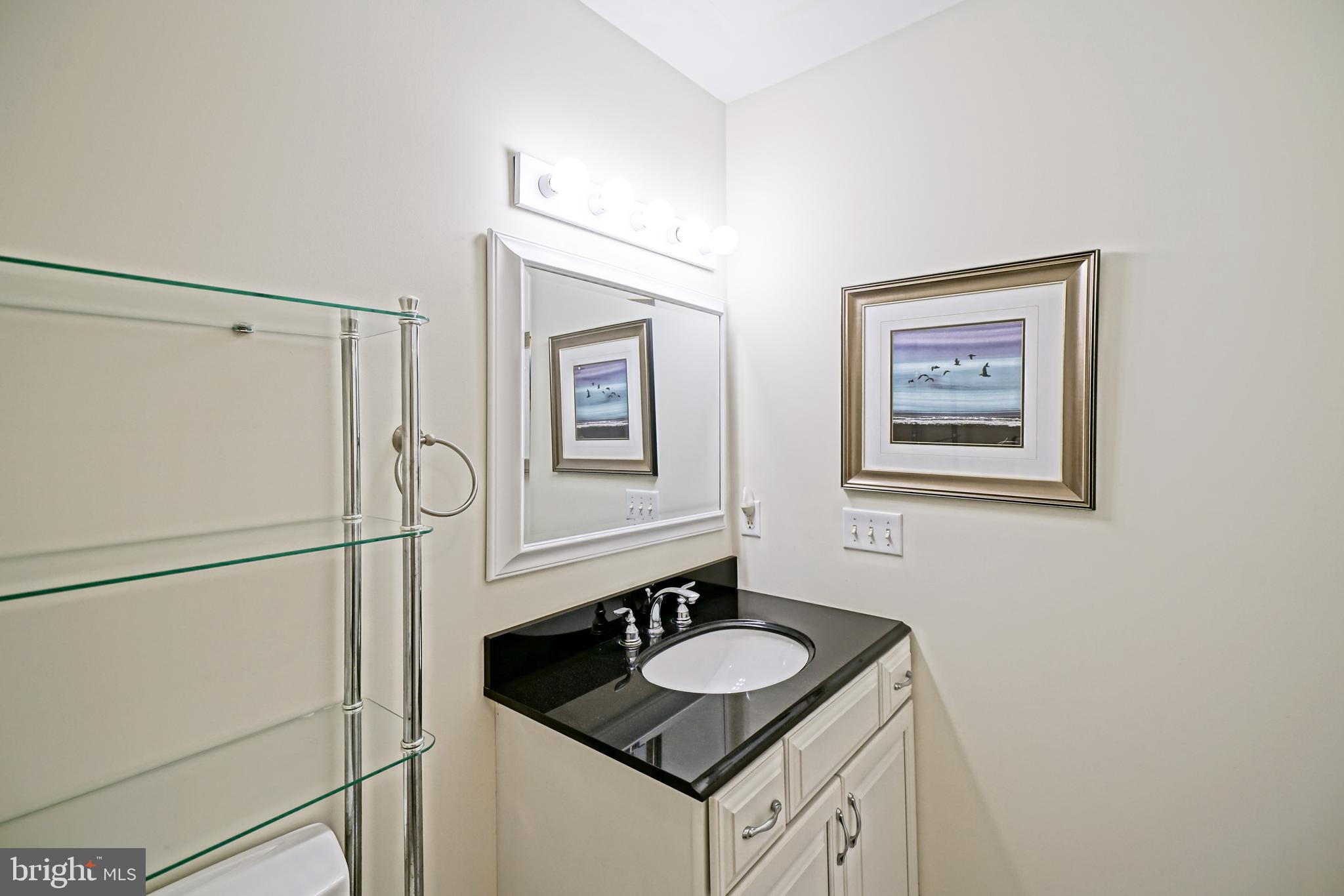 CAPE SHORES - Residential