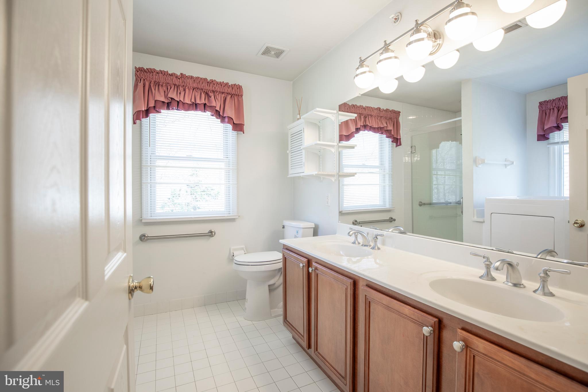 WELLINGTON ESTS - Residential