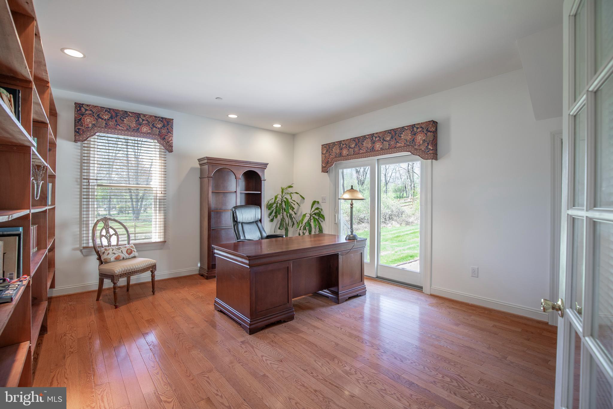 WELLINGTON ESTS - Residential