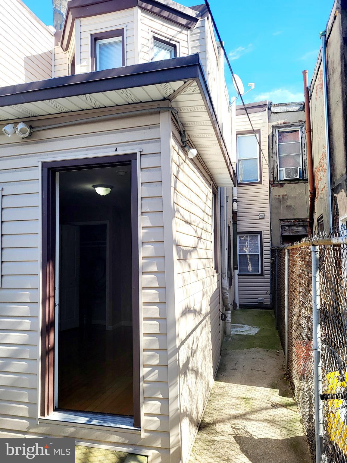 PHILADELPHIA (NORTH) - Residential