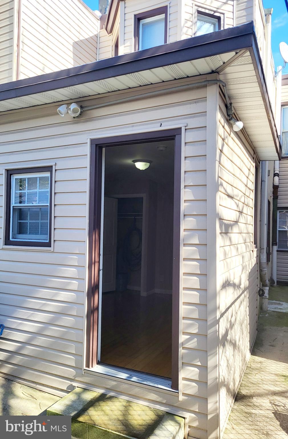 PHILADELPHIA (NORTH) - Residential